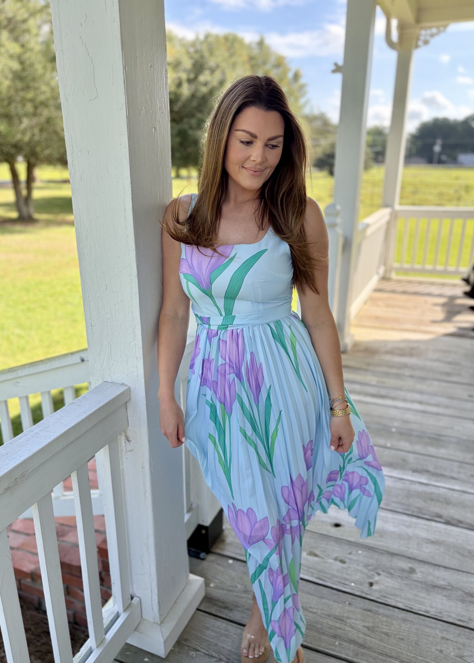 Rosa Clothing Blue Floral Pleated Maxi Dress