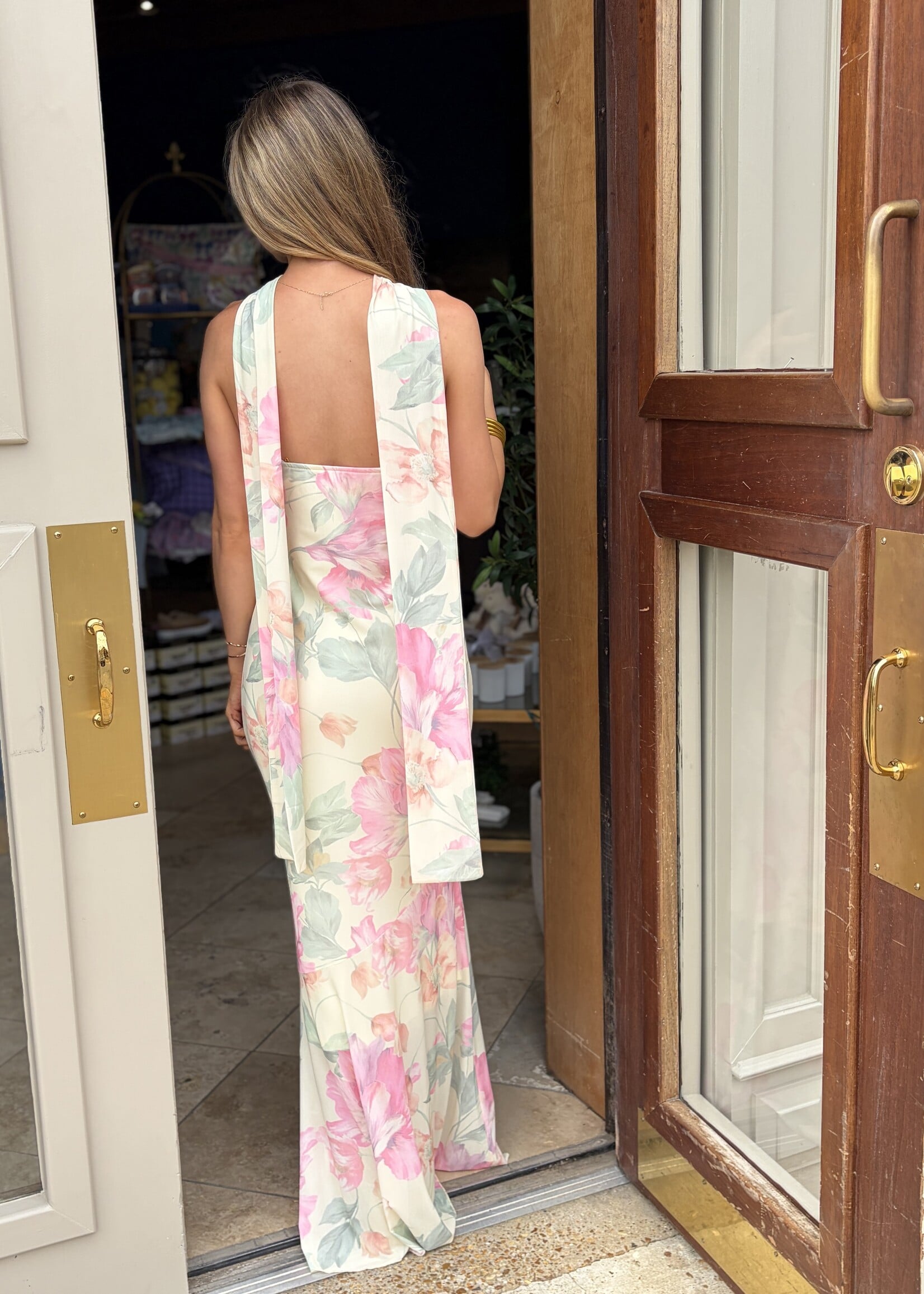 Rosa Clothing Floral Strapless Neck Scarf Dress