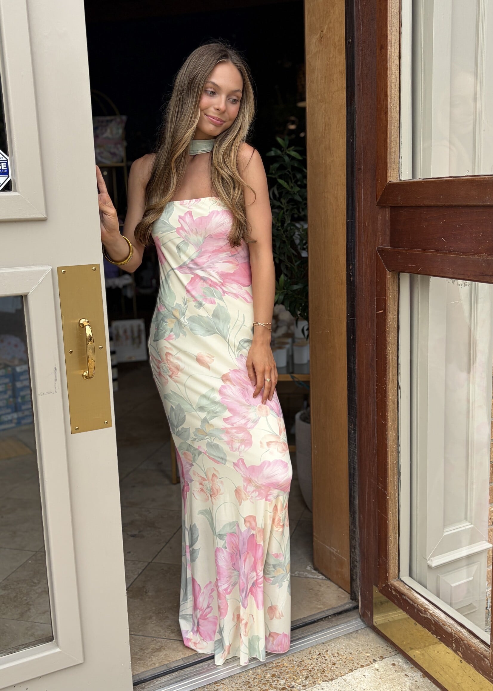 Rosa Clothing Floral Strapless Neck Scarf Dress