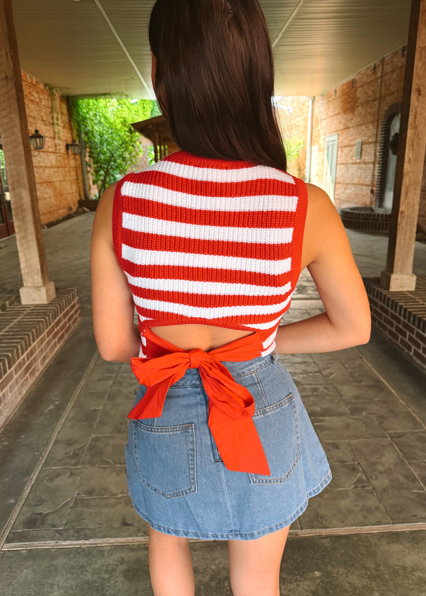 Le Lis Red & White Striped Back Bow Sweater Top