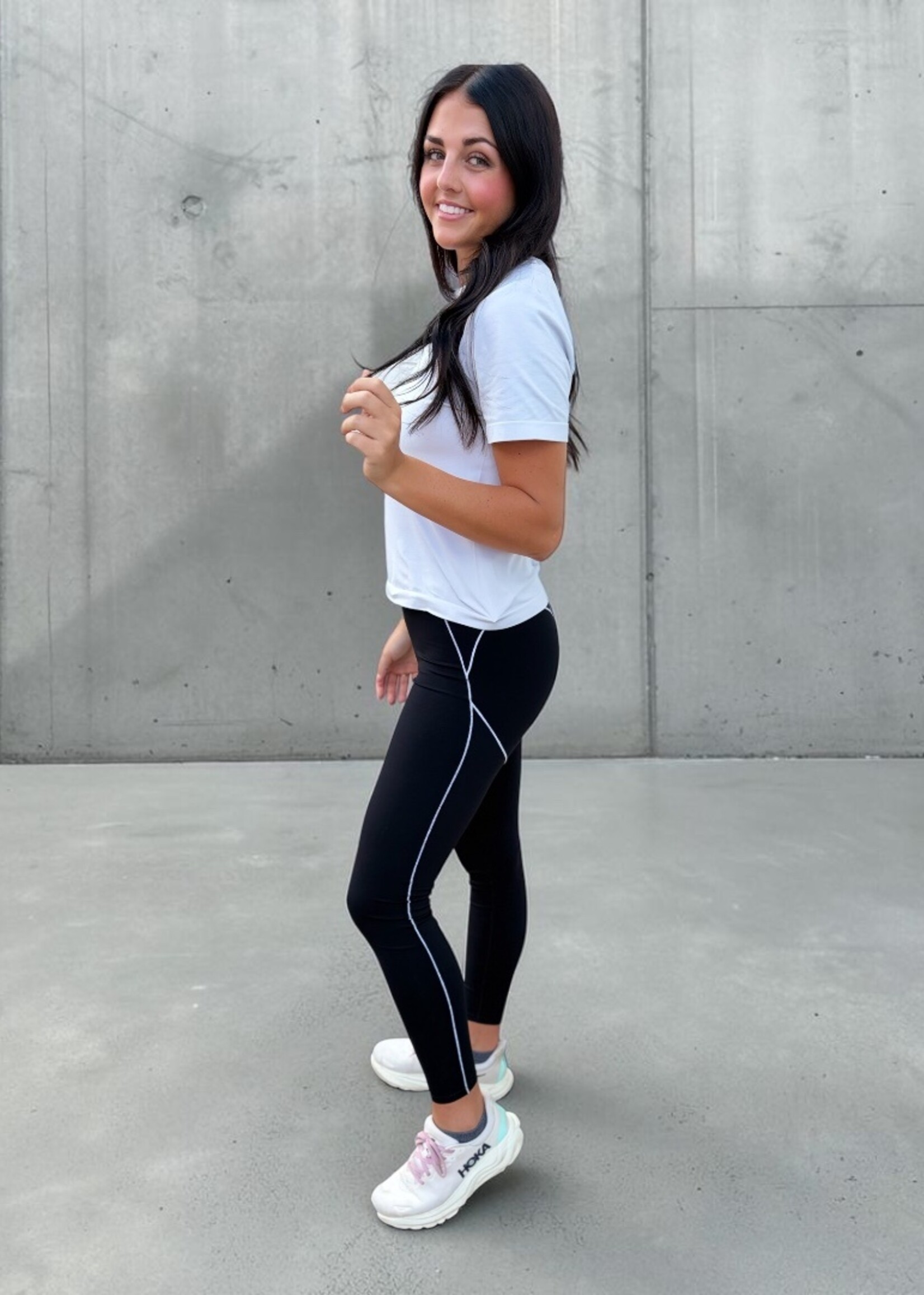 KIMBERLY C Black High Rise Contour Leggings