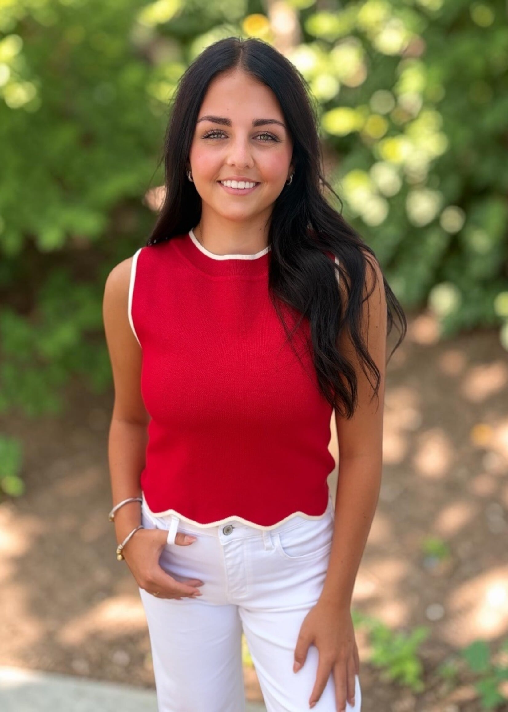 Bloom and Company Red & White Sleeveless Knit Top
