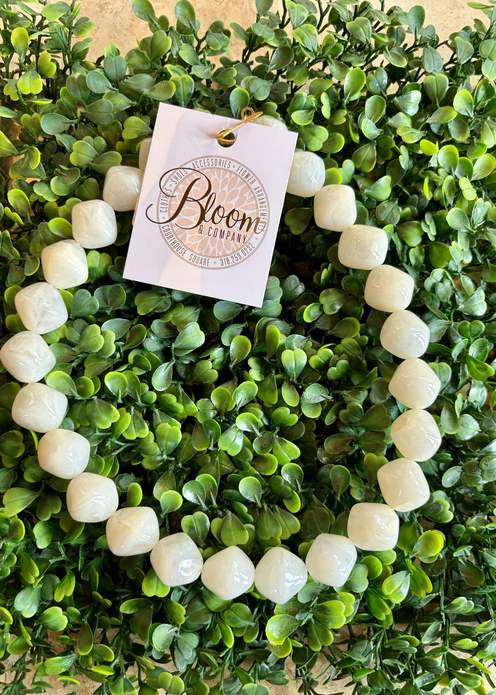 Golden Lily Ivory Chunky Beaded Necklace