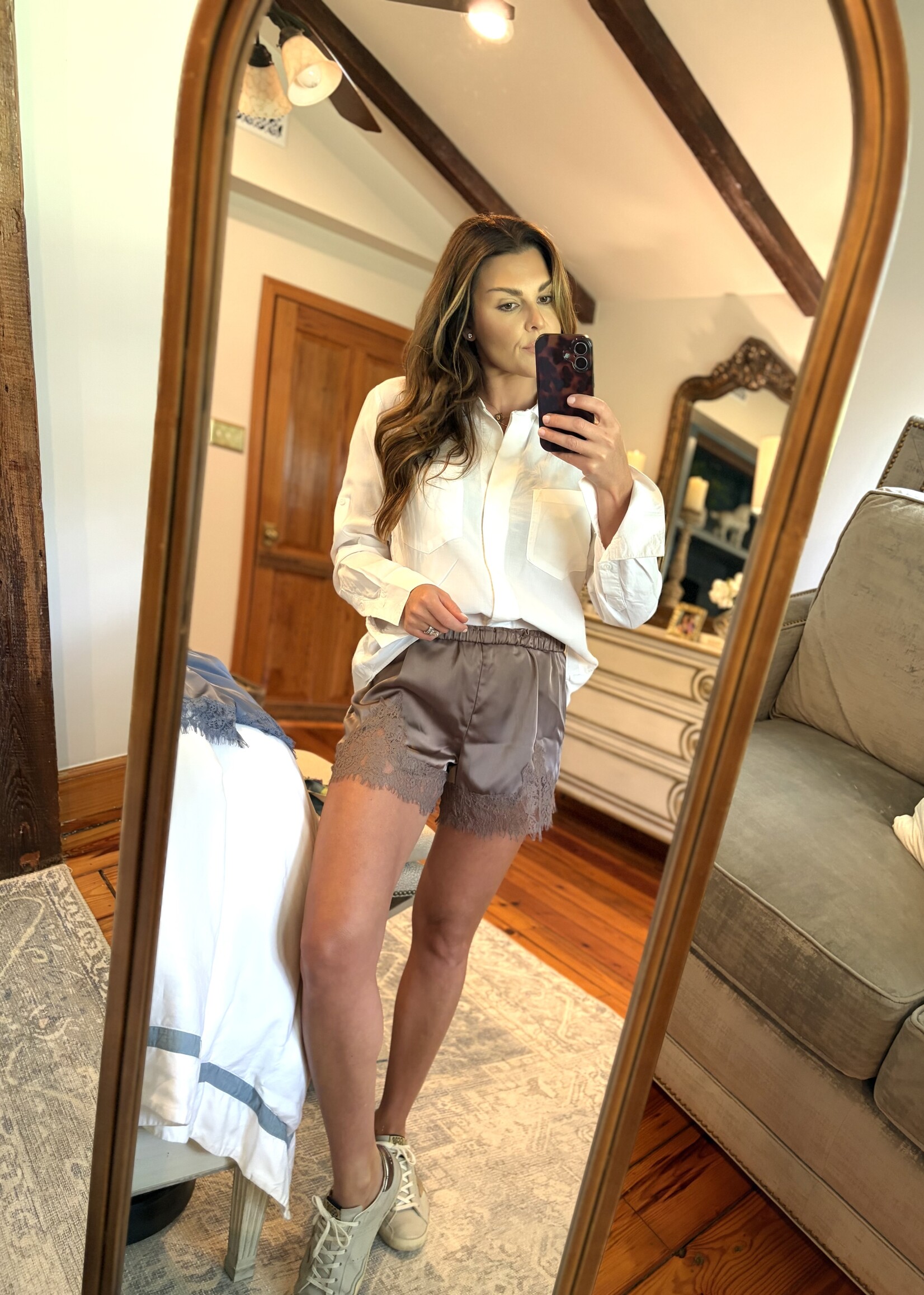 Le Lis Mocha Mid Rise Lace Trim Shorts