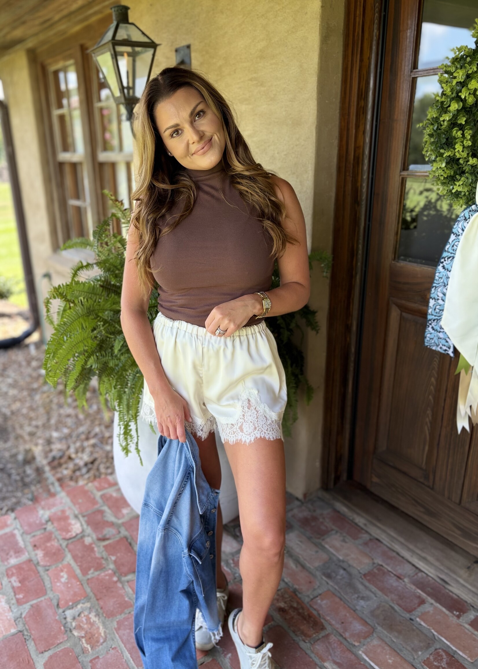 Le Lis Cream Mid Rise Lace Trim Shorts