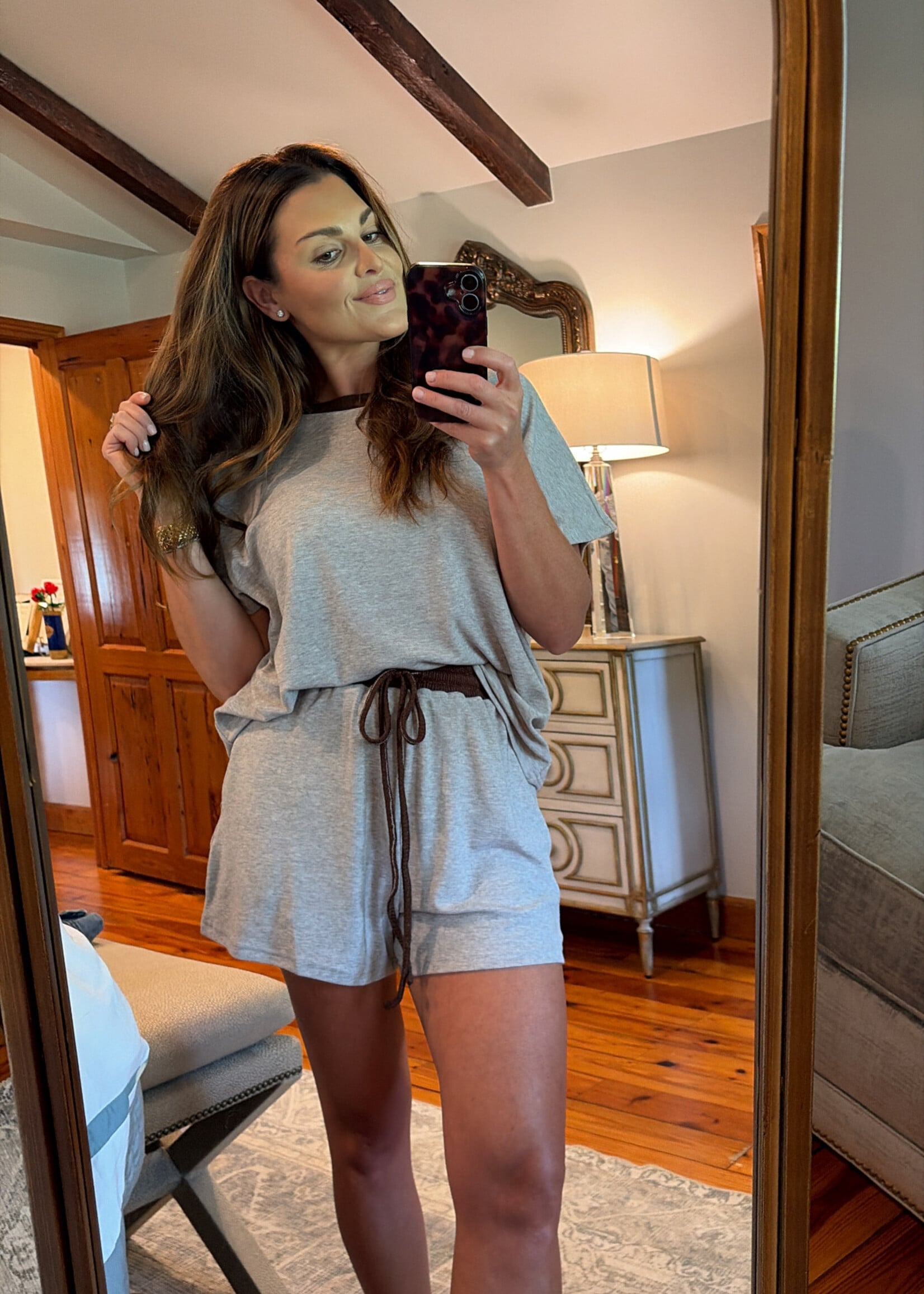 Anniewear Grey & Brown Lounge Set
