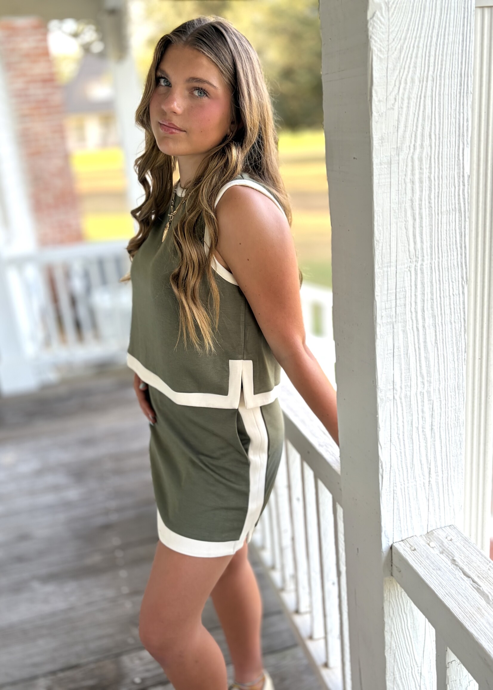 entro Olive & Cream Skort Set
