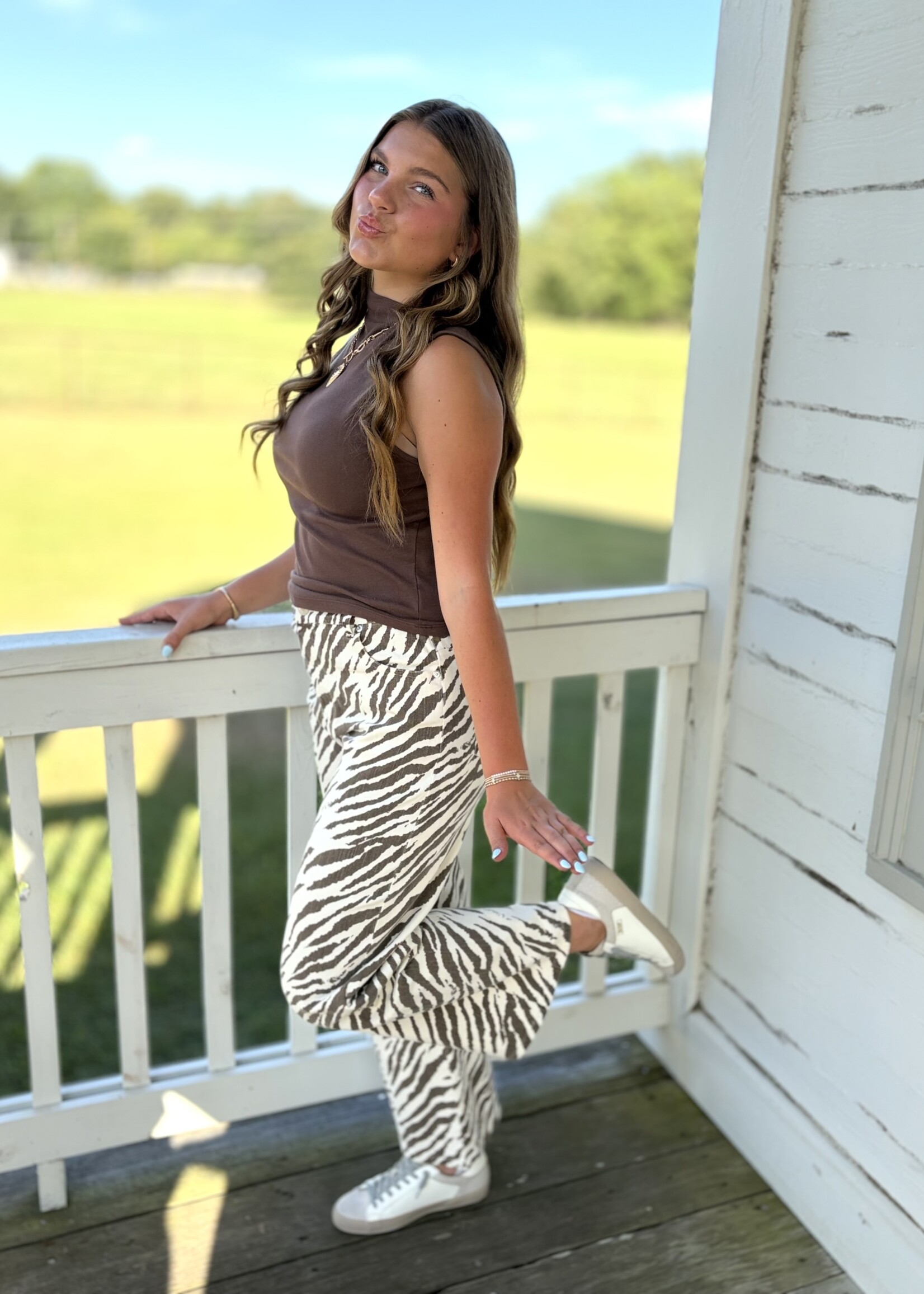 entro White & Brown Zebra Print Jeans