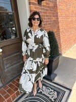 She + Sky Green 3/4 Sleeve Pin Tuck Tiered Floral Print Midi