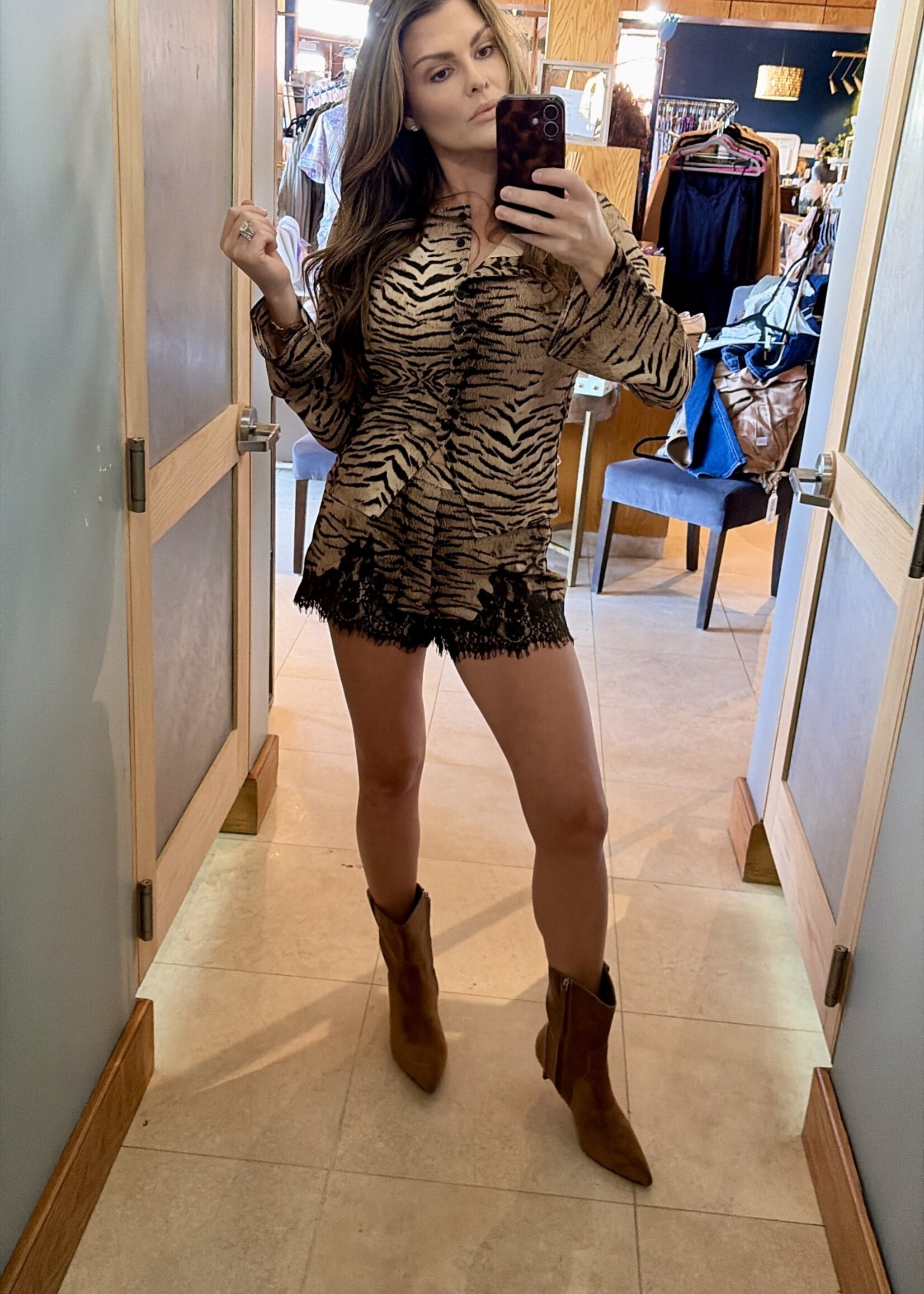 Le Lis Tiger Long Sleeve Top