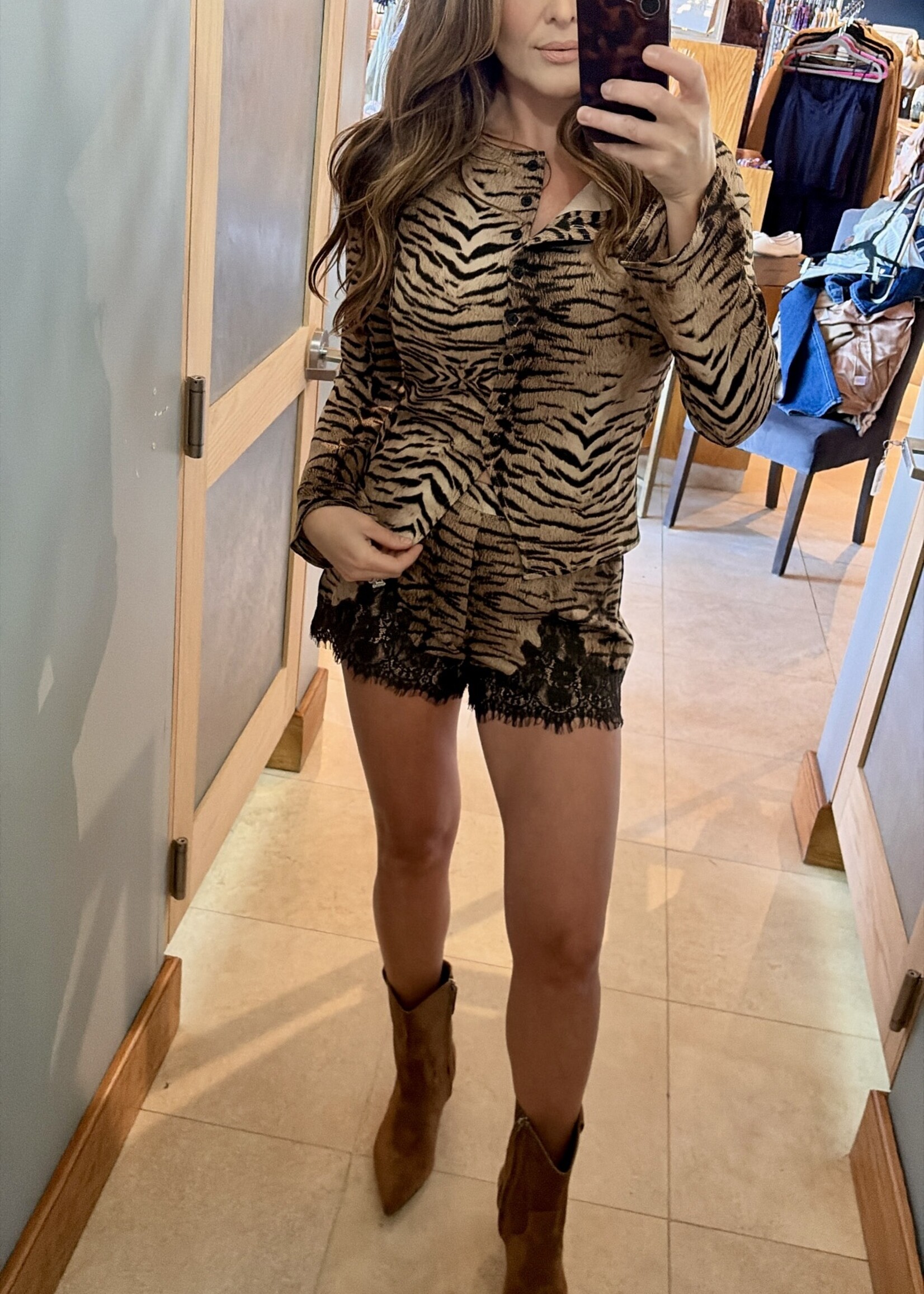 Le Lis Tiger Long Sleeve Top