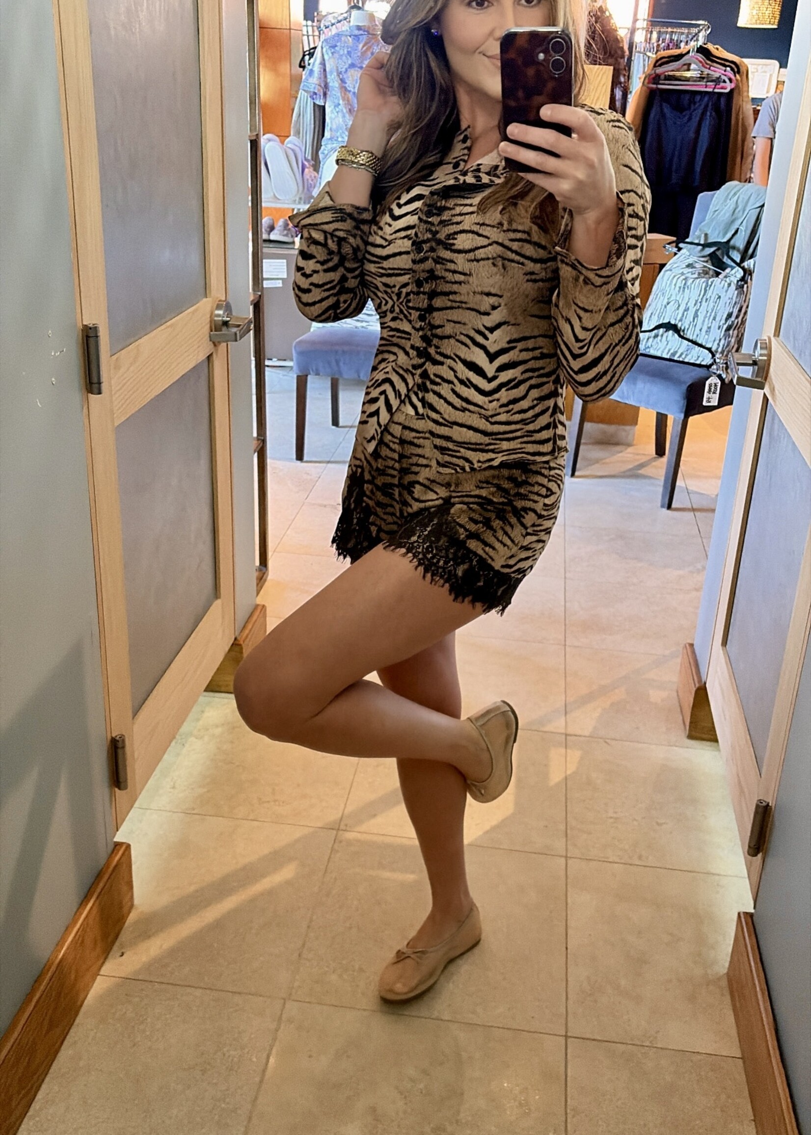Le Lis Tiger Low Waist Trim Shorts
