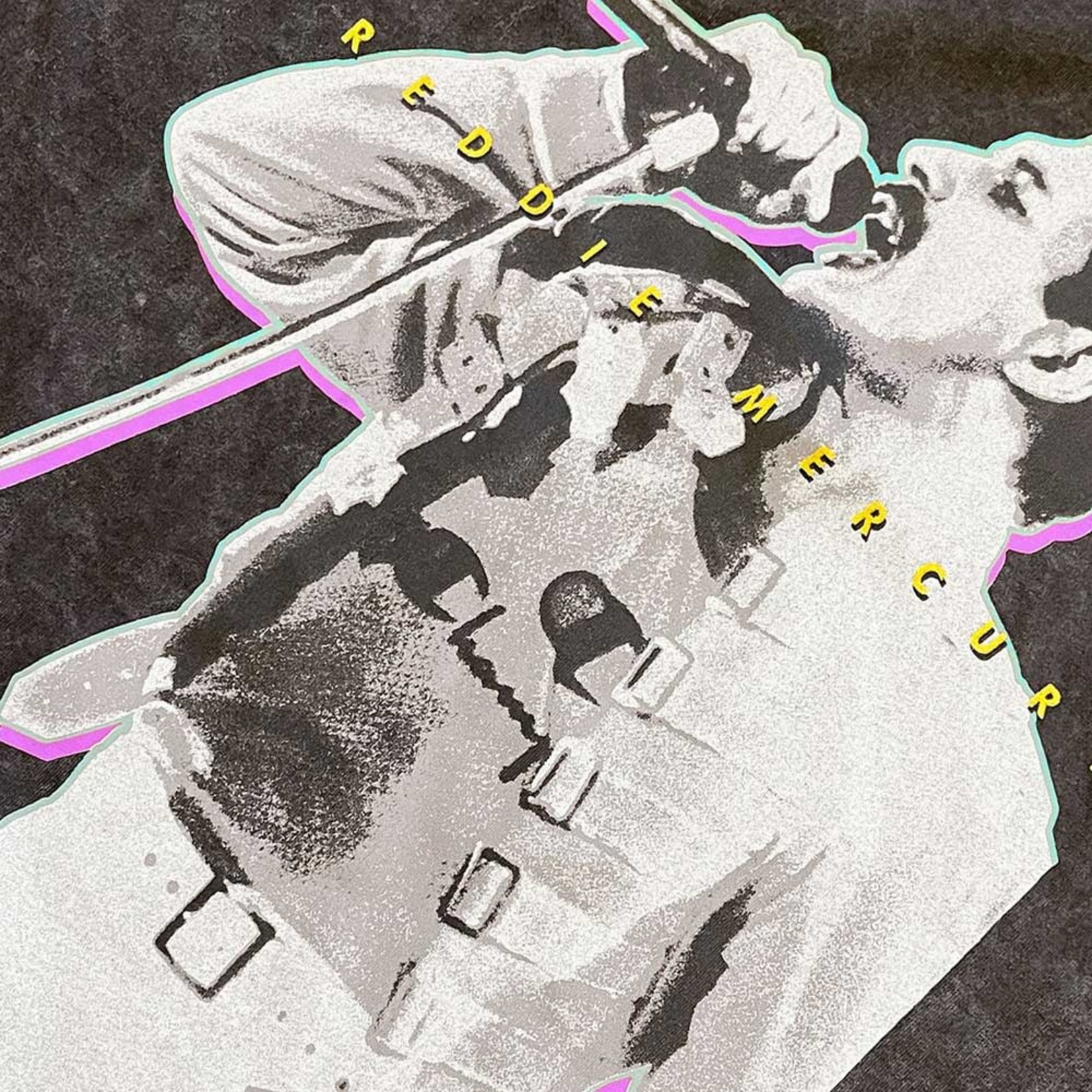 Freddie Mercury Unisex T-Shirt: Glow (Wash Collection)
