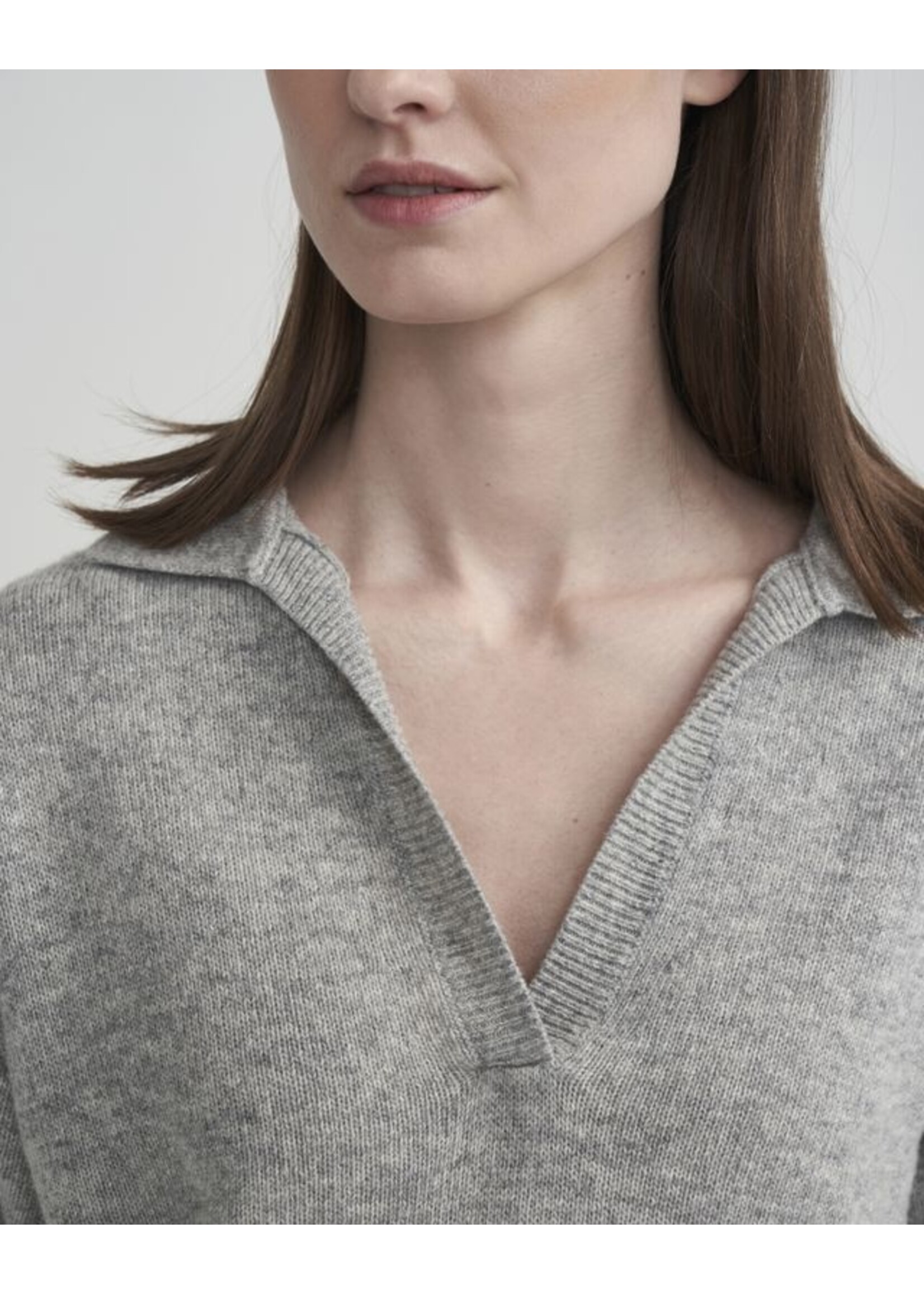 Holebrook Beatrice V-Neck Holebrook