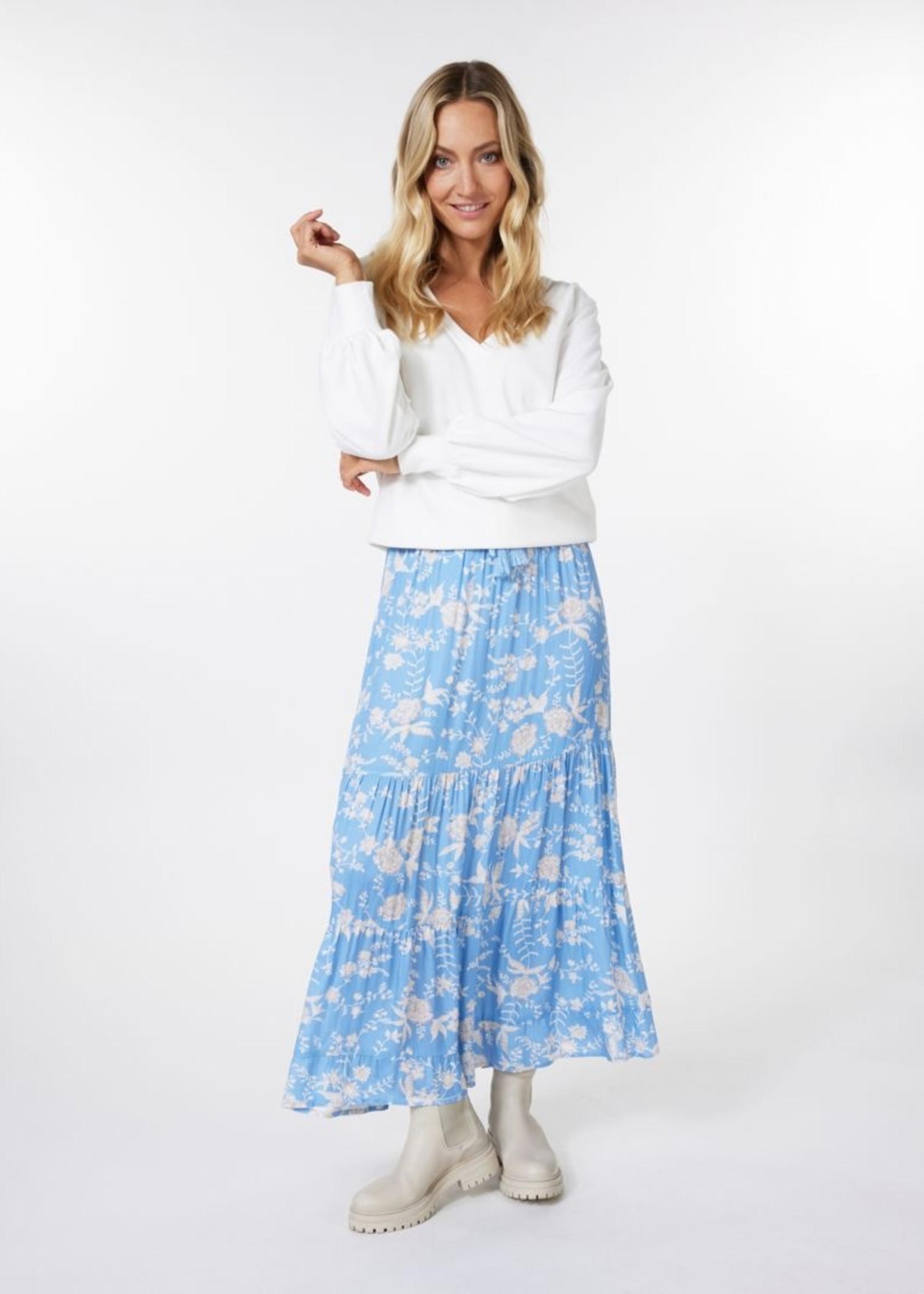 SP23.16014 Skirt Blue Flower Print