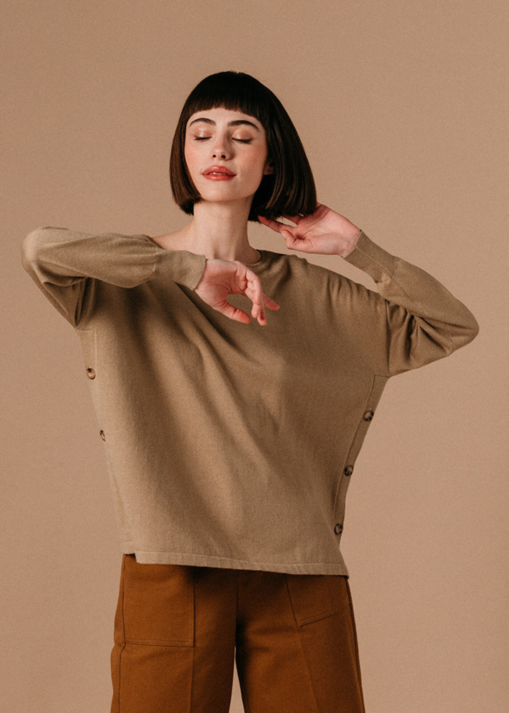 Grace and Mila Grace & Mila Landry Top - Khaki