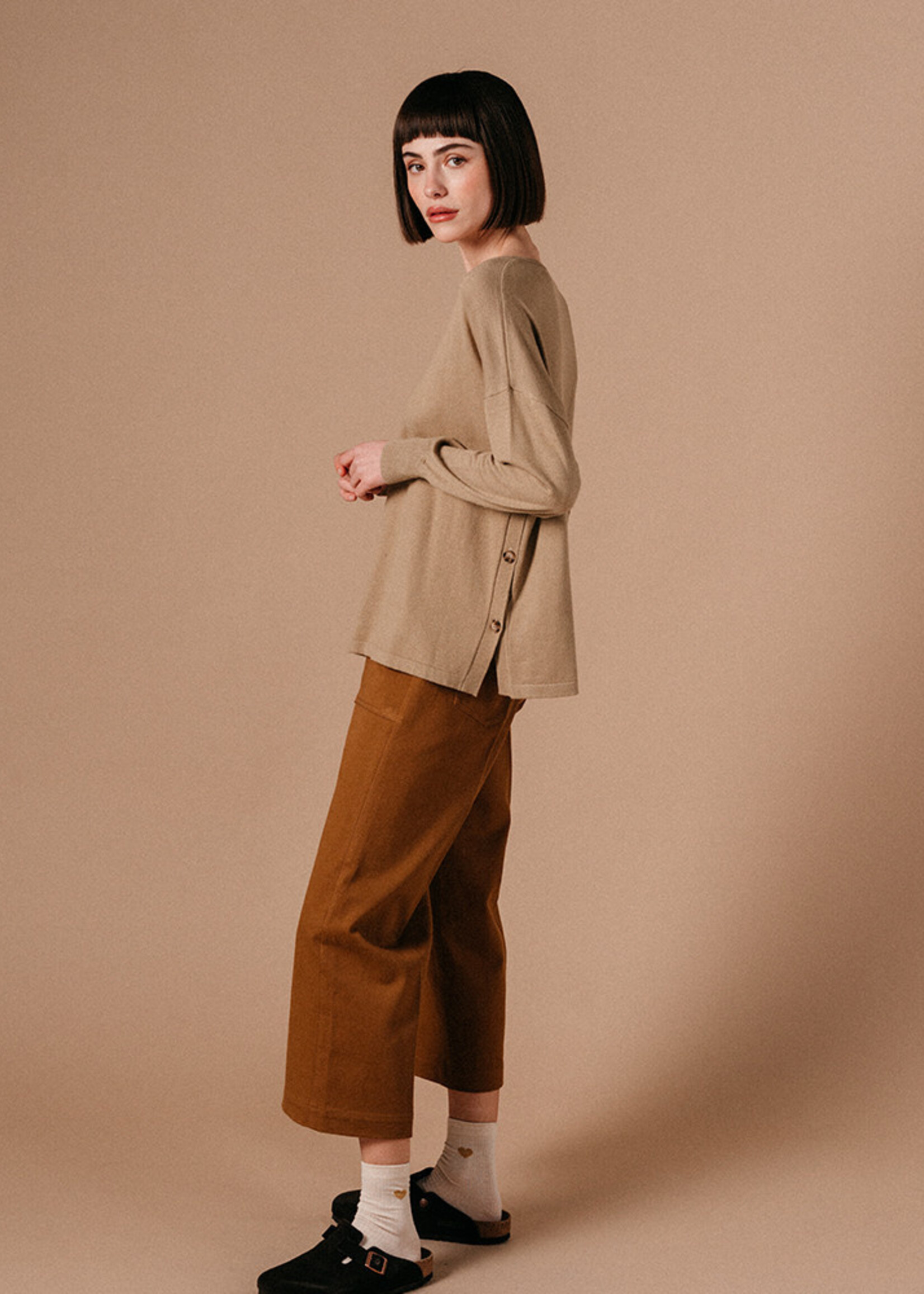 Grace and Mila Grace & Mila Landry Top - Khaki