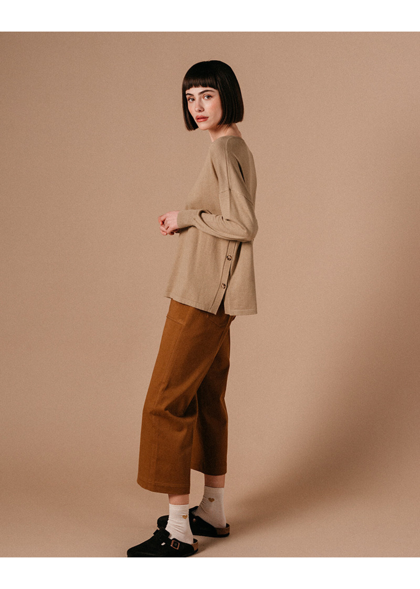 Grace and Mila Grace & Mila Landry Top - Khaki