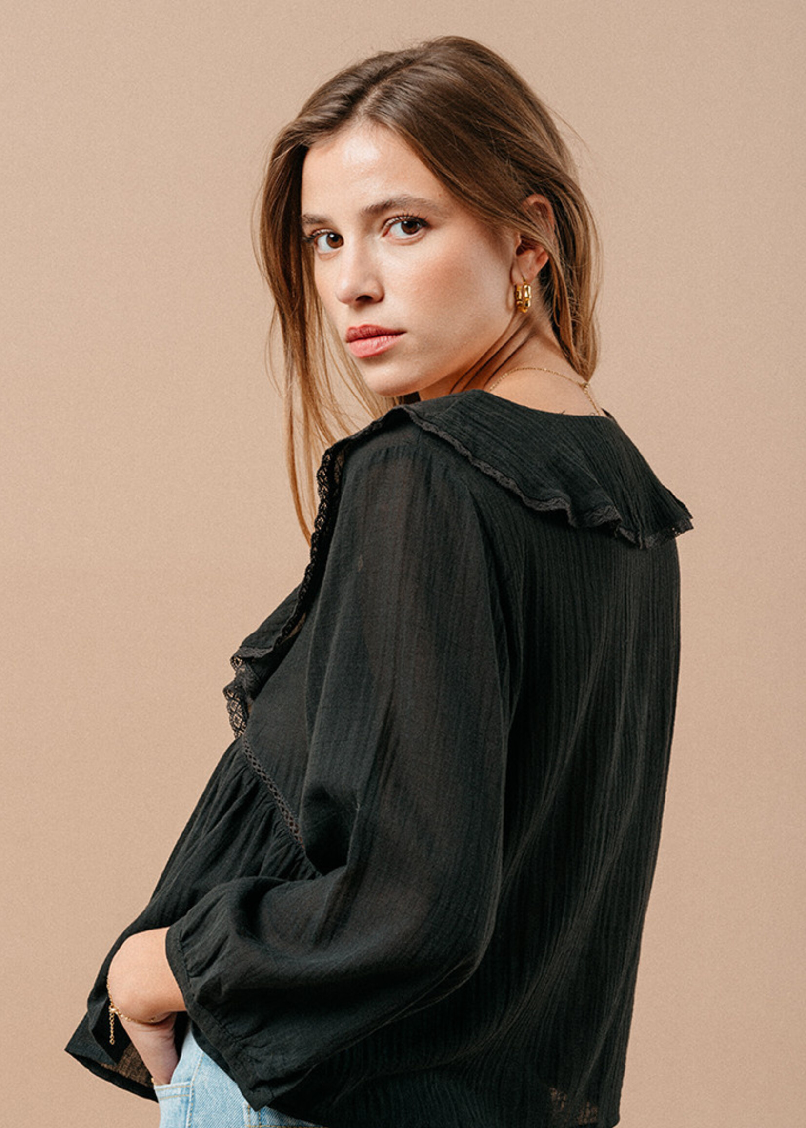 Grace and Mila Grace & Mila Memory Blouse - Black