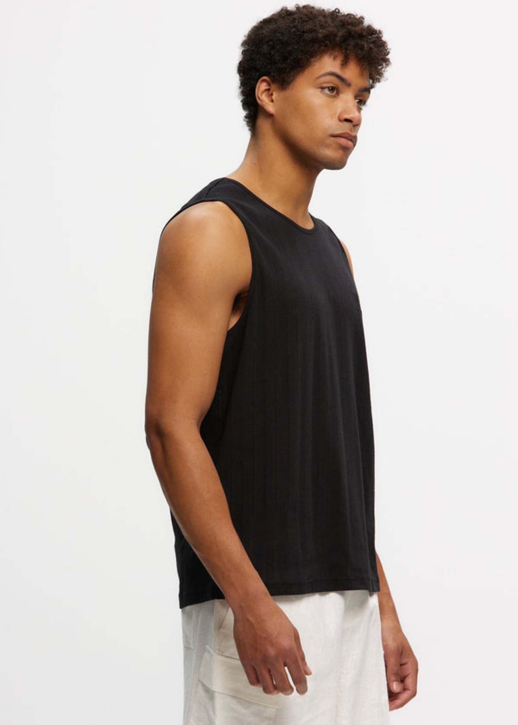 Kuwalla Kuwalla Perforated Rib Tank - Black