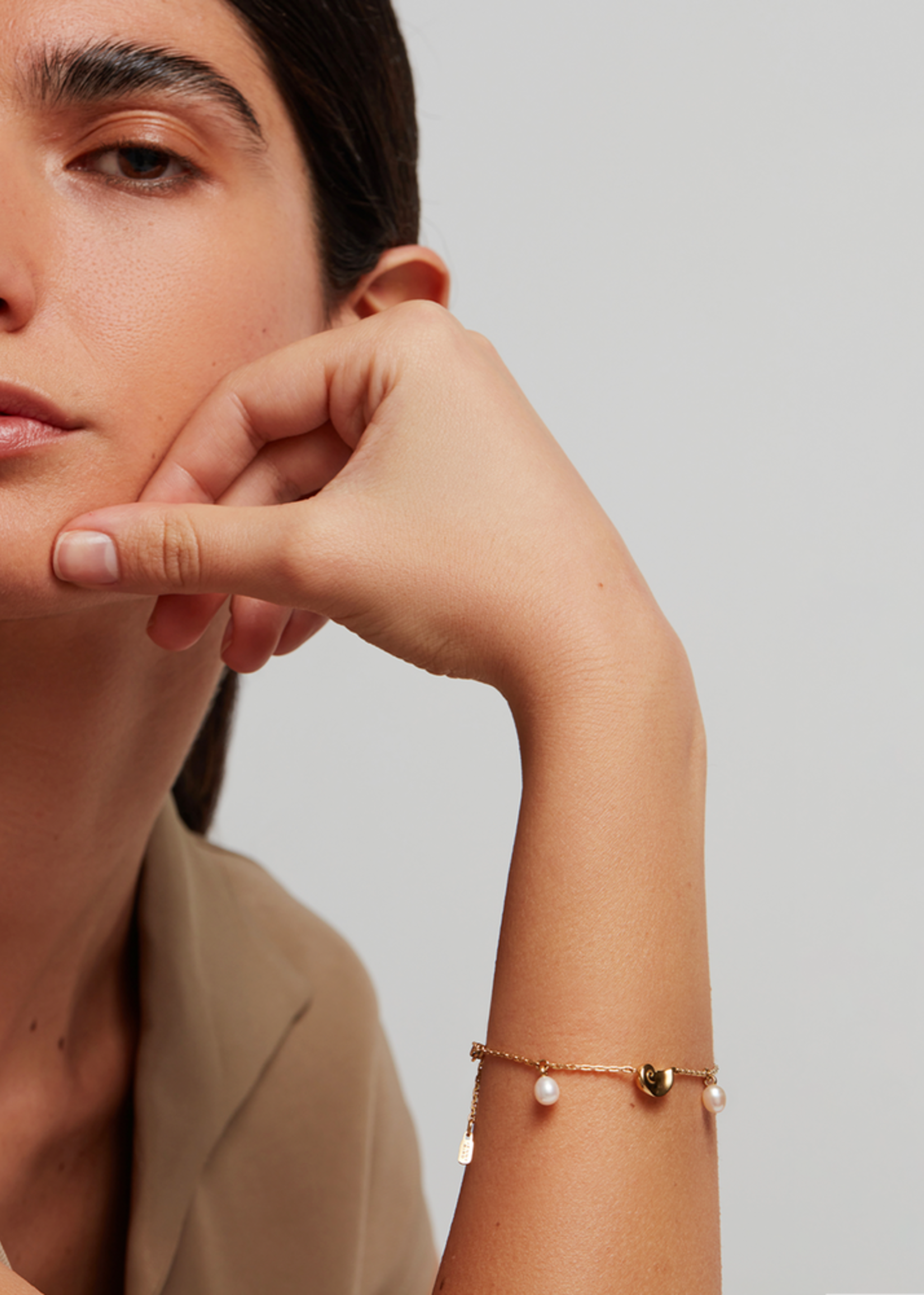 JennyBird Lucille Bracelet - Gold/Pearl