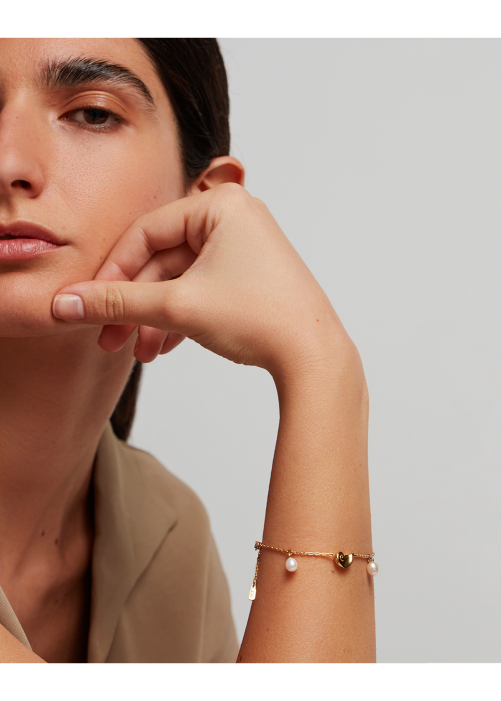 Jenny Bird Lucille Bracelet - Gold/Pearl