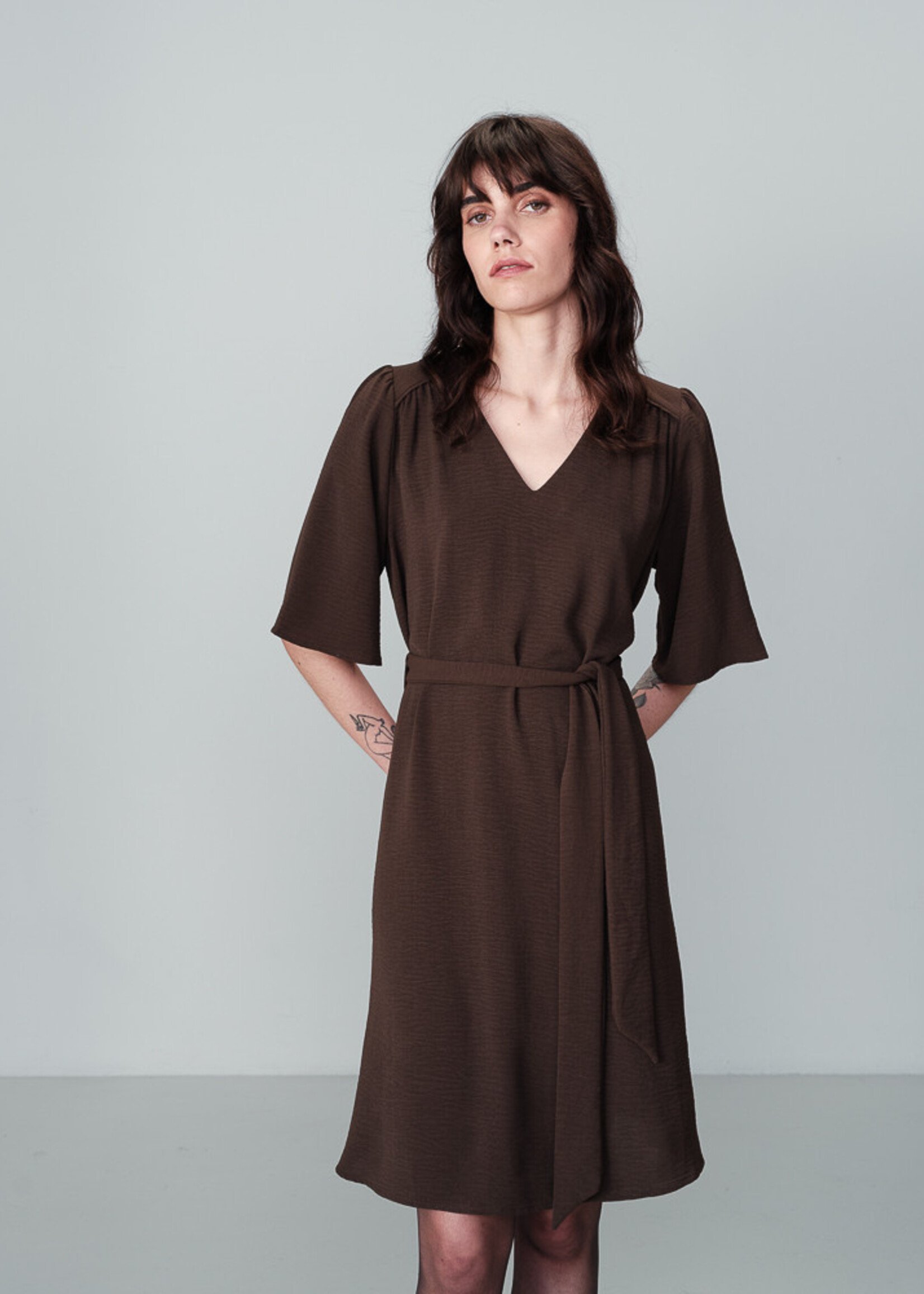 Grace&Mila Nia Dress - Taupe