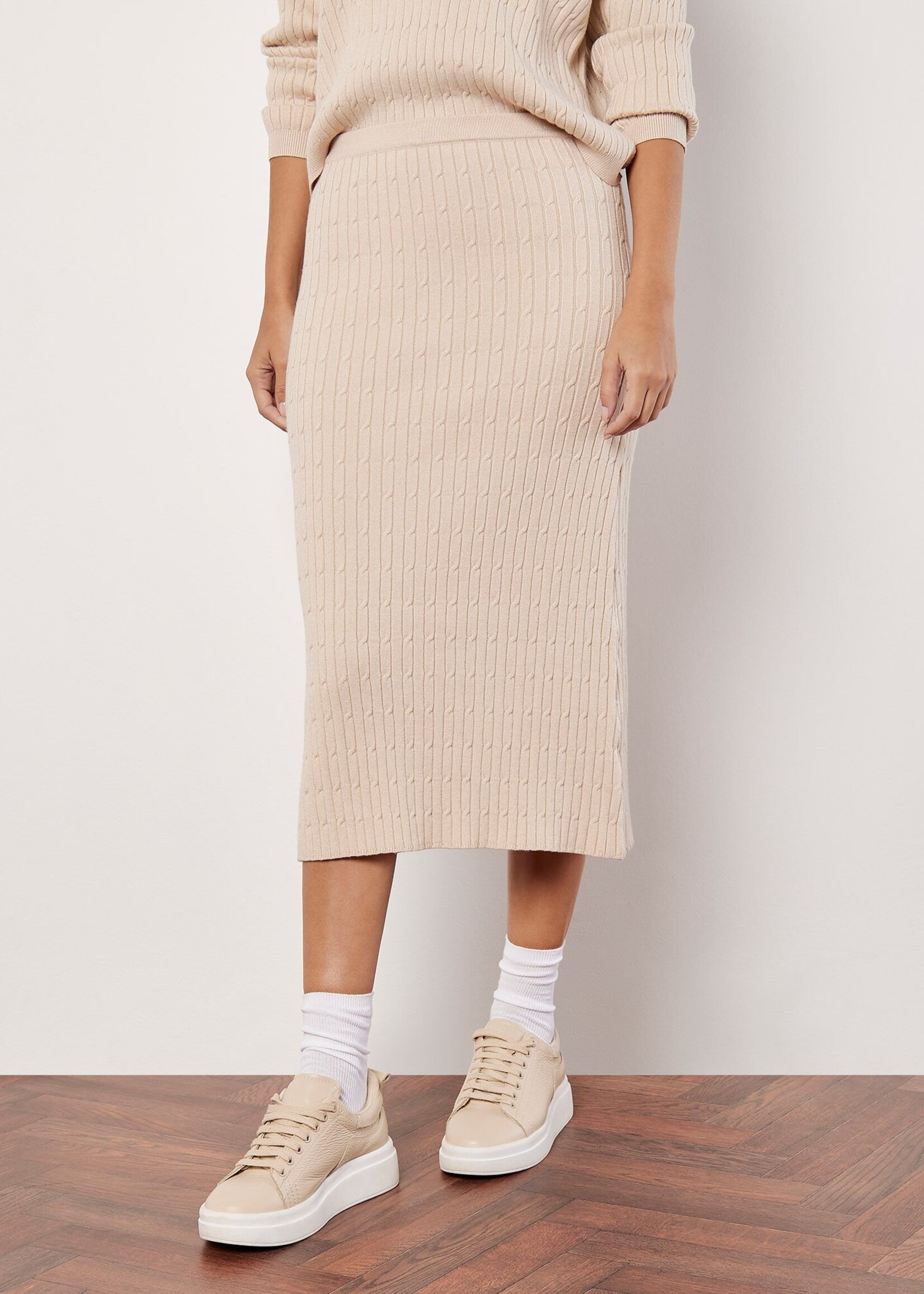 Apricot Apricot Jupe Mi-Longue En Maille Torsadée Fine - Pierre