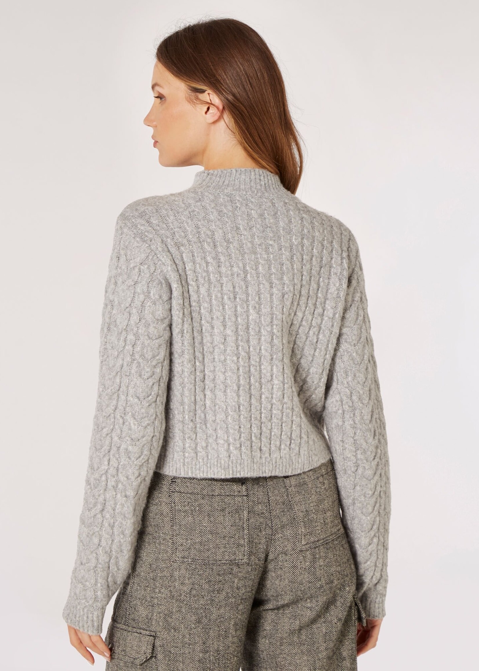 Apricot Apricot Pull Cache-Cœur En Maille Torsadée - Gris