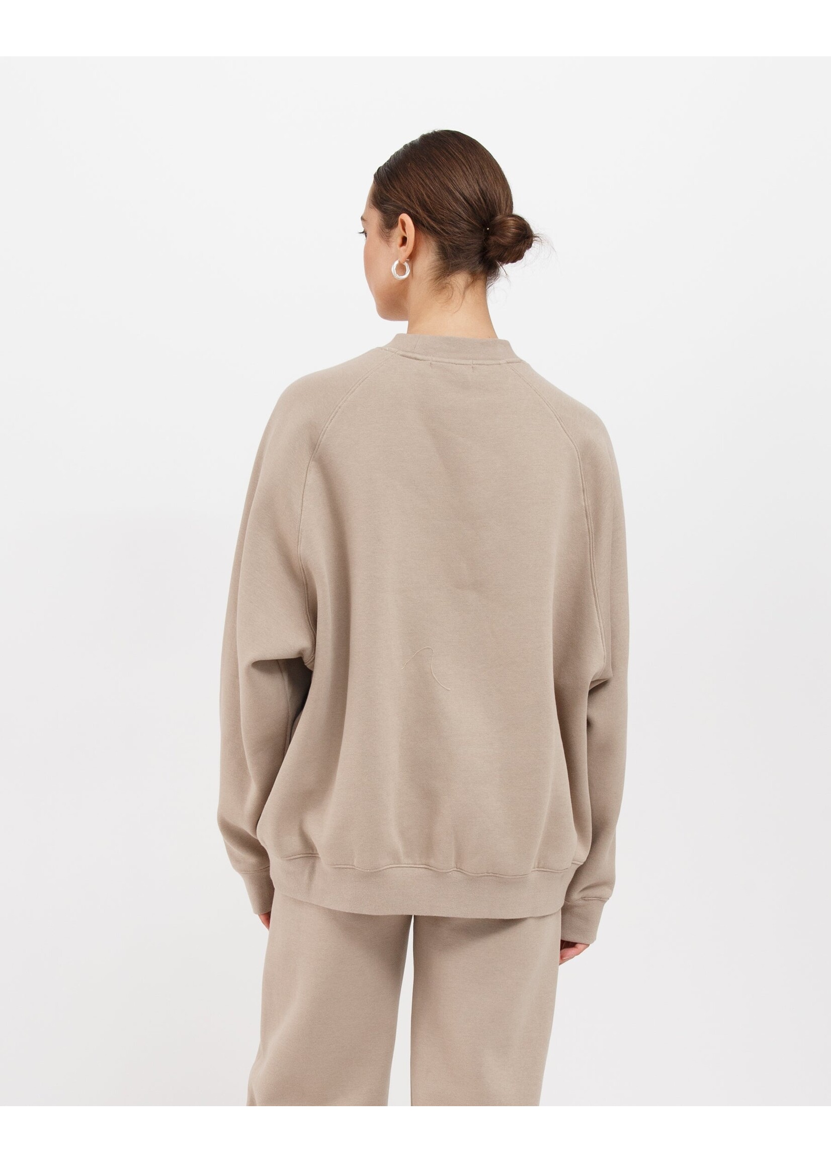 Brunette The Label Brunette The Label The Perfect Crew Sweashirt - Fauve