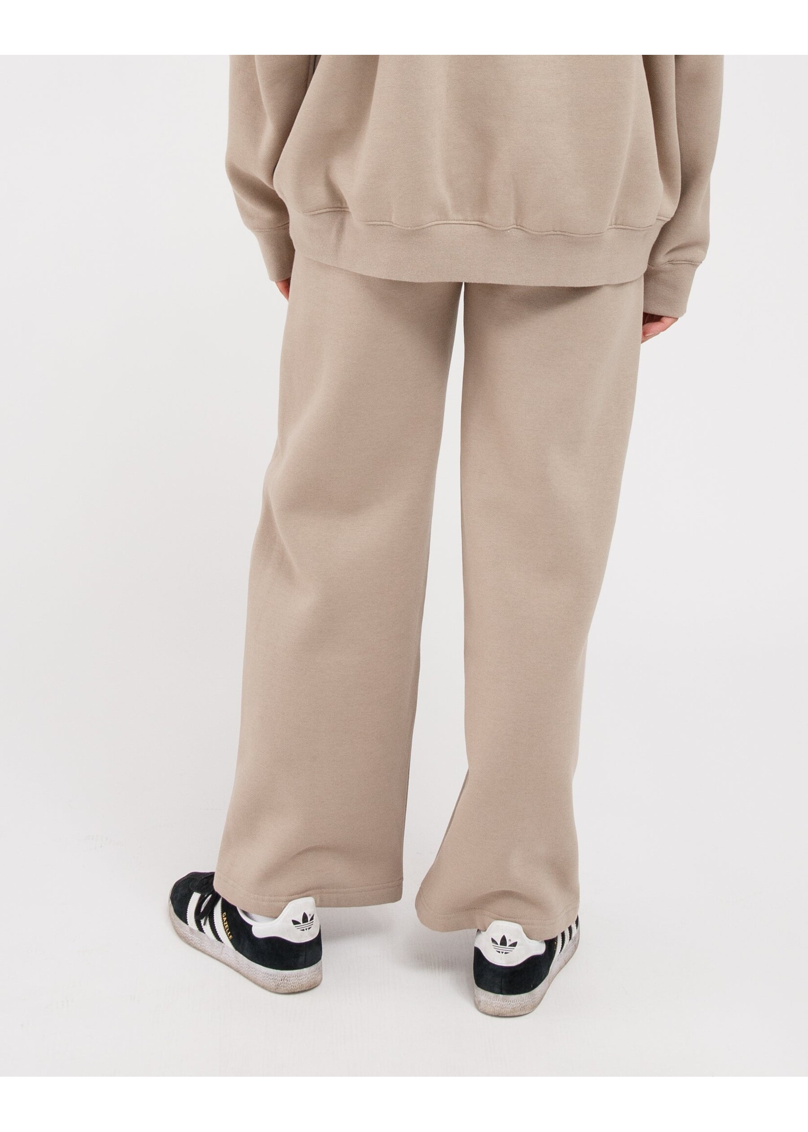 Brunette The Label Brunette The Label Le Jogging Coupe Droite Parfait - Fawn
