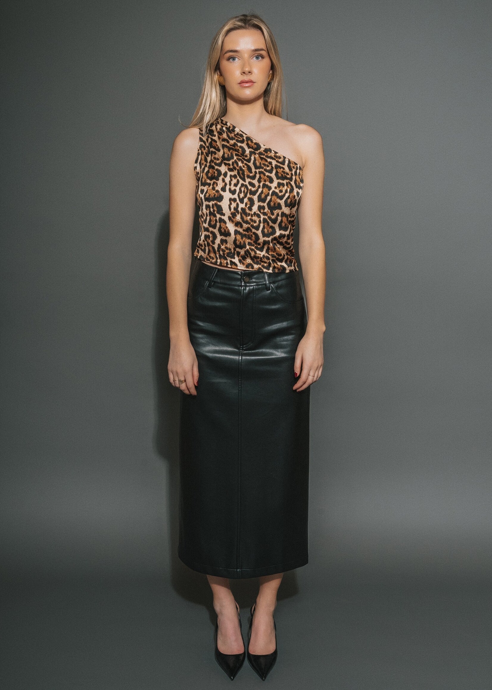 Brunette The Label Brunette The Label Haut Asymétrique En Satin Brunette The Label - Léopard