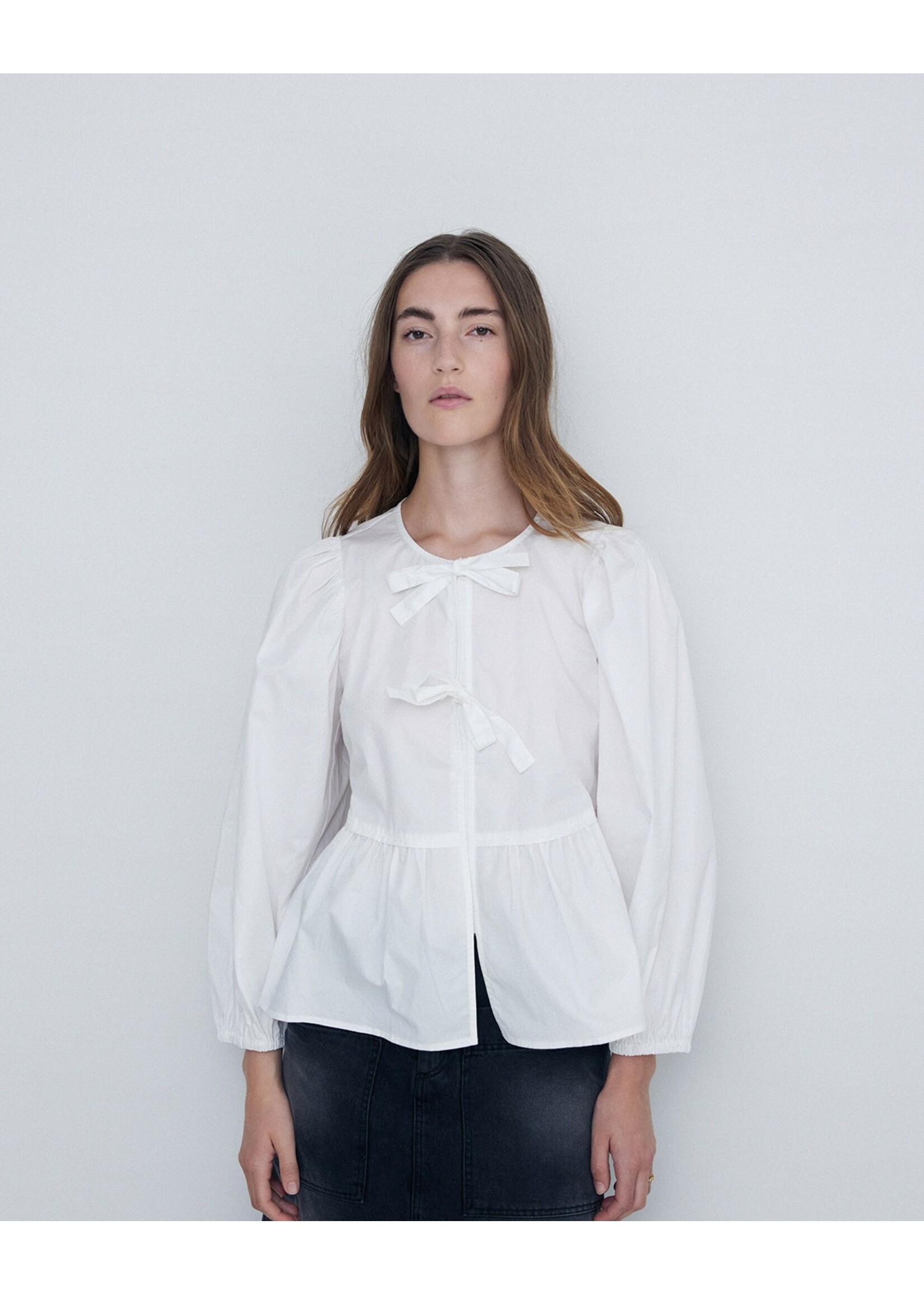Yerse Yerse Chemise Avec Rubans - Blanc