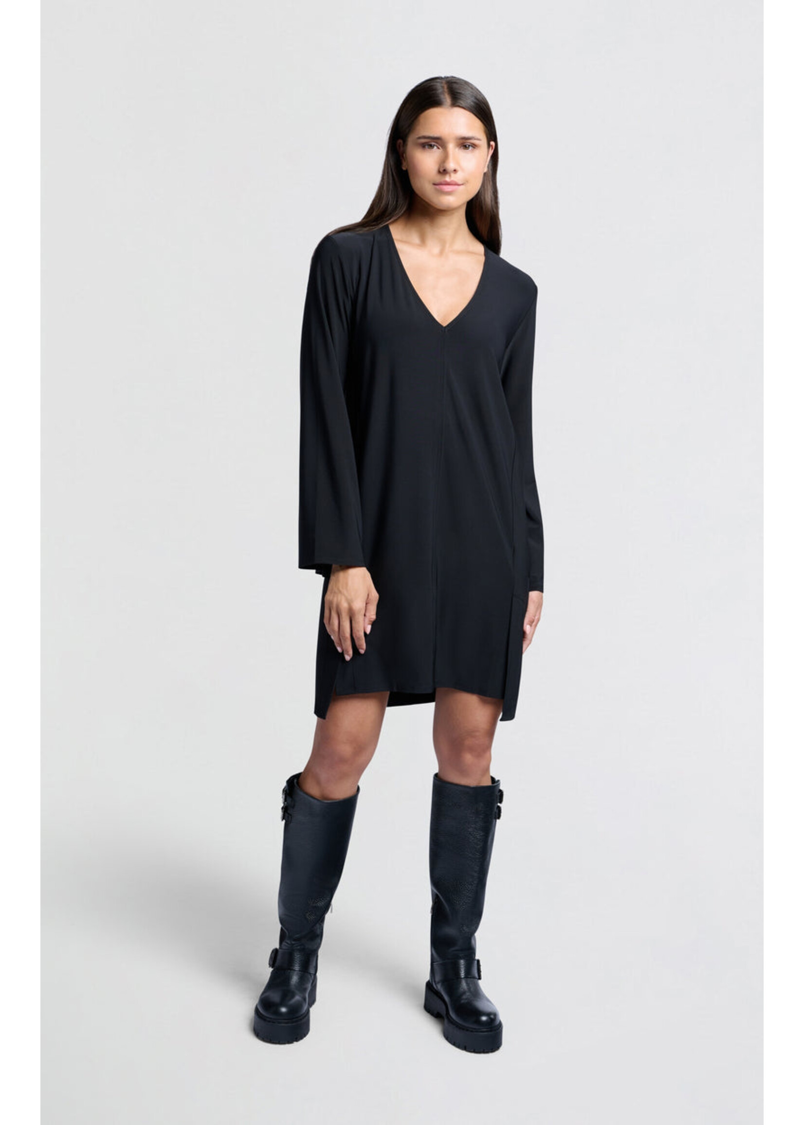 Yaya Women YAYA Jersey V-Neck Dress With Flared Skirt  - Noir