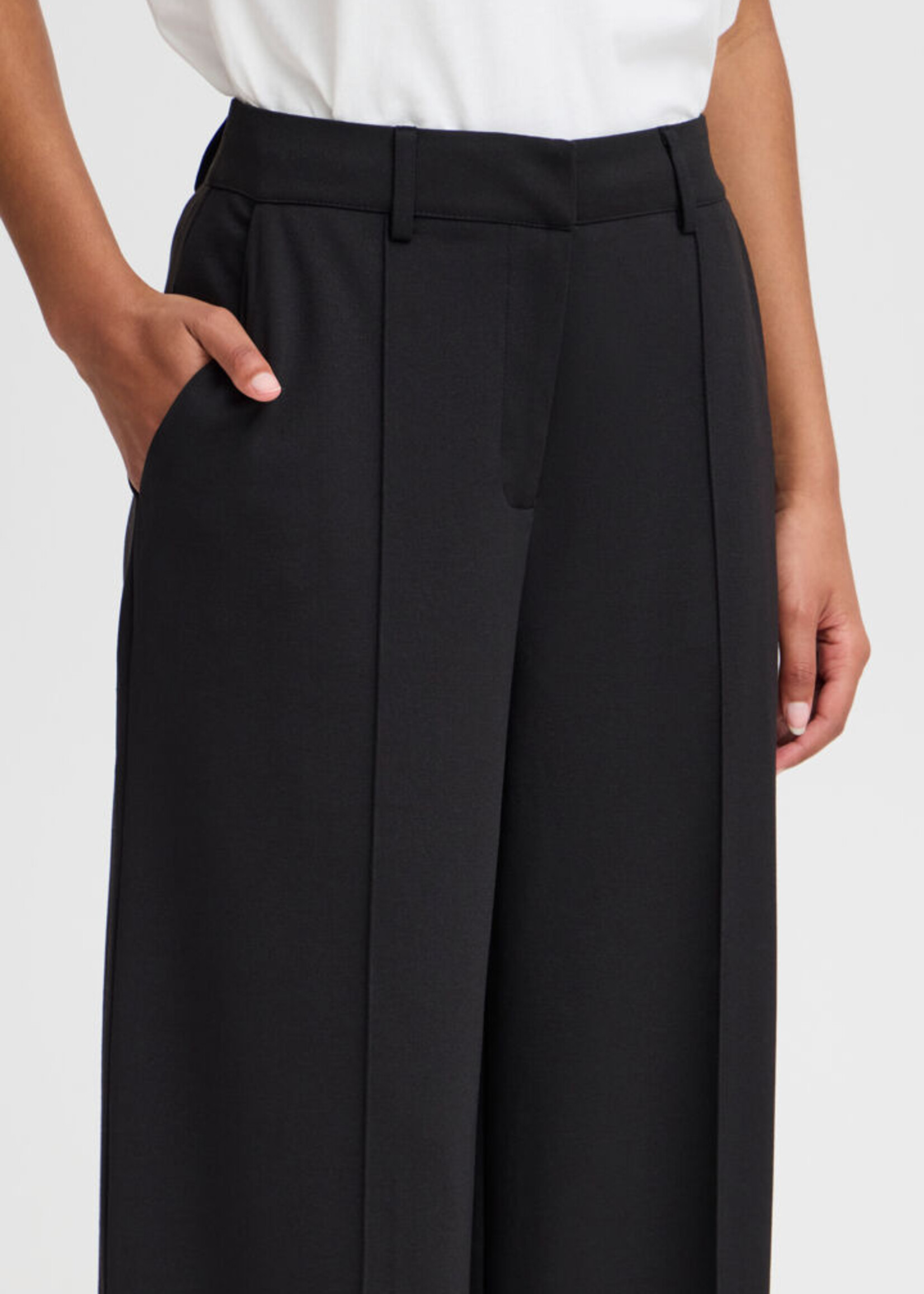 ICHI ICHI IHKATE Wide Trousers - Black
