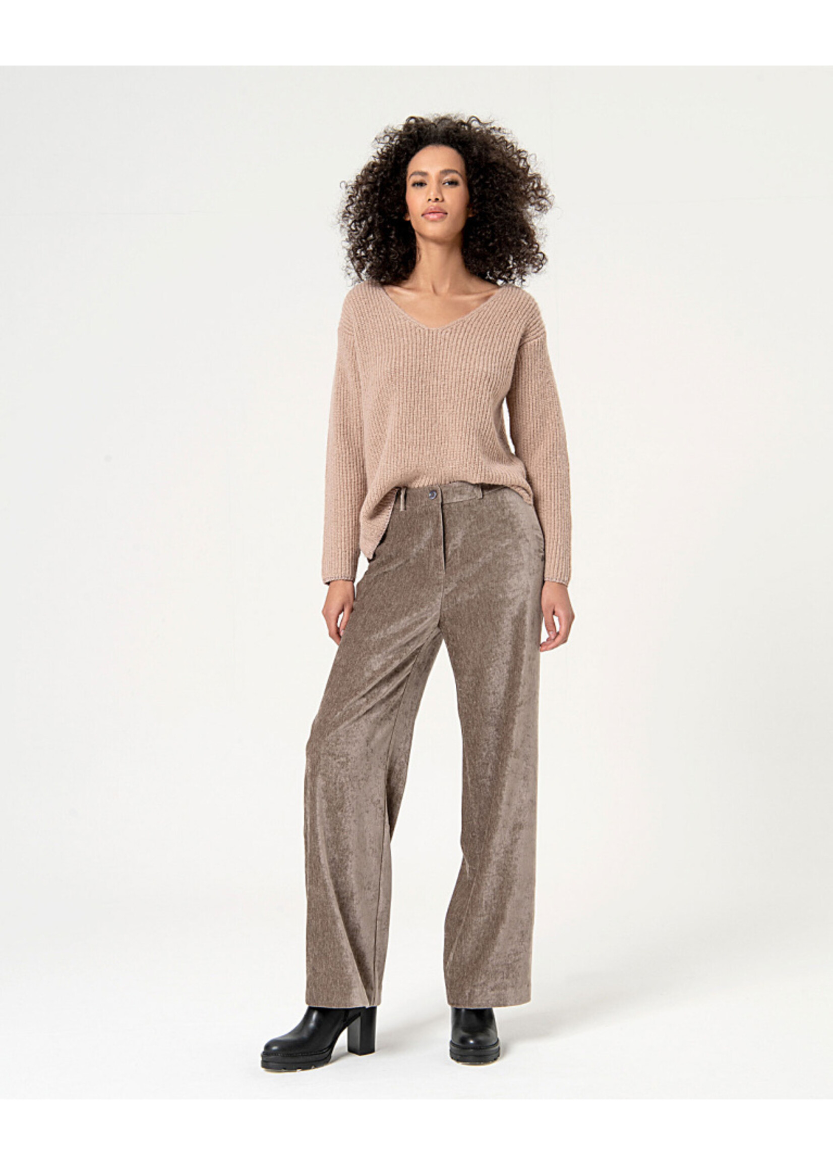 Surkana Surkana Wide Leg Plain Velvet Pants - Stone