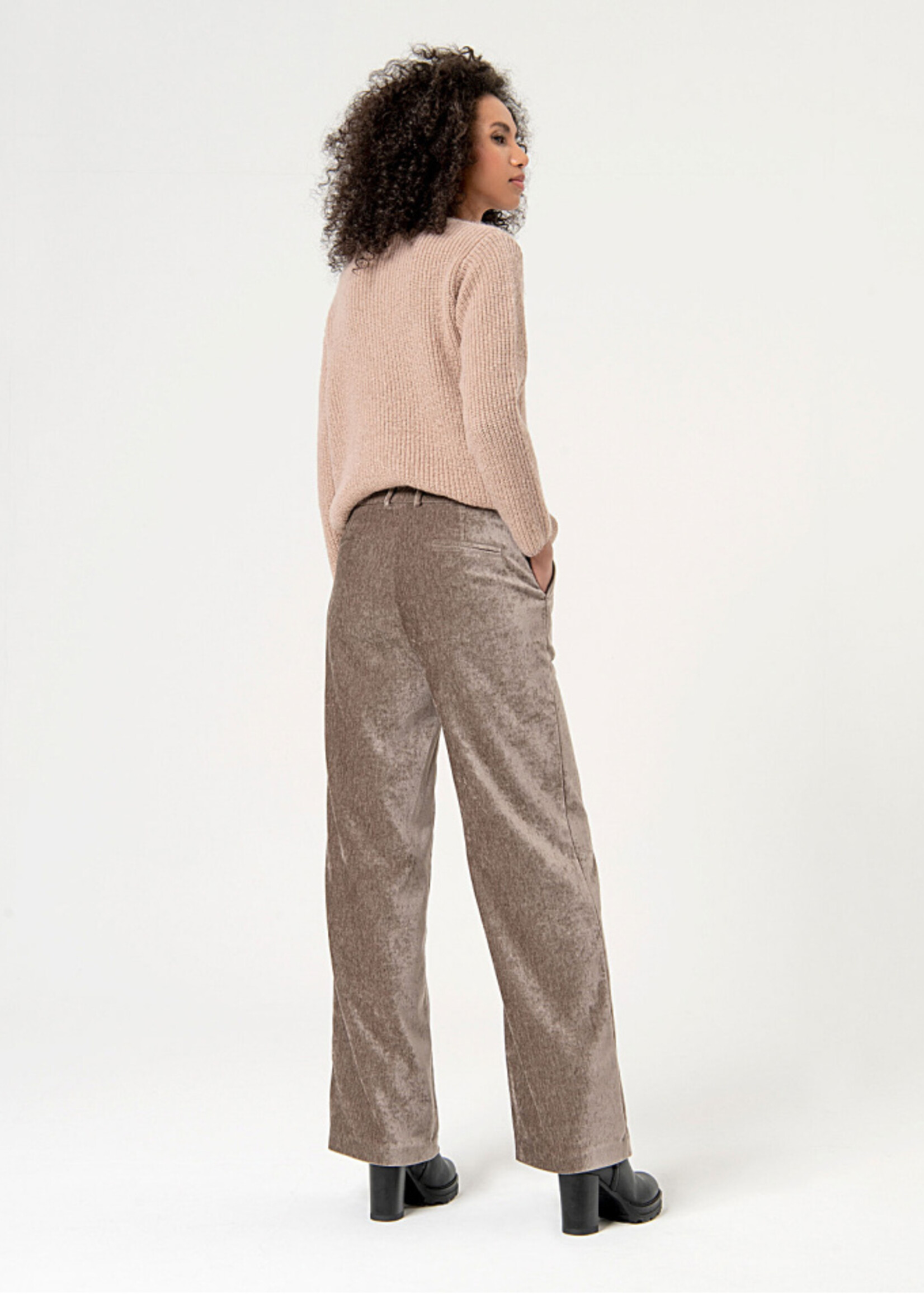 Surkana Surkana Pantalon Large En Velours Uni - Pierre