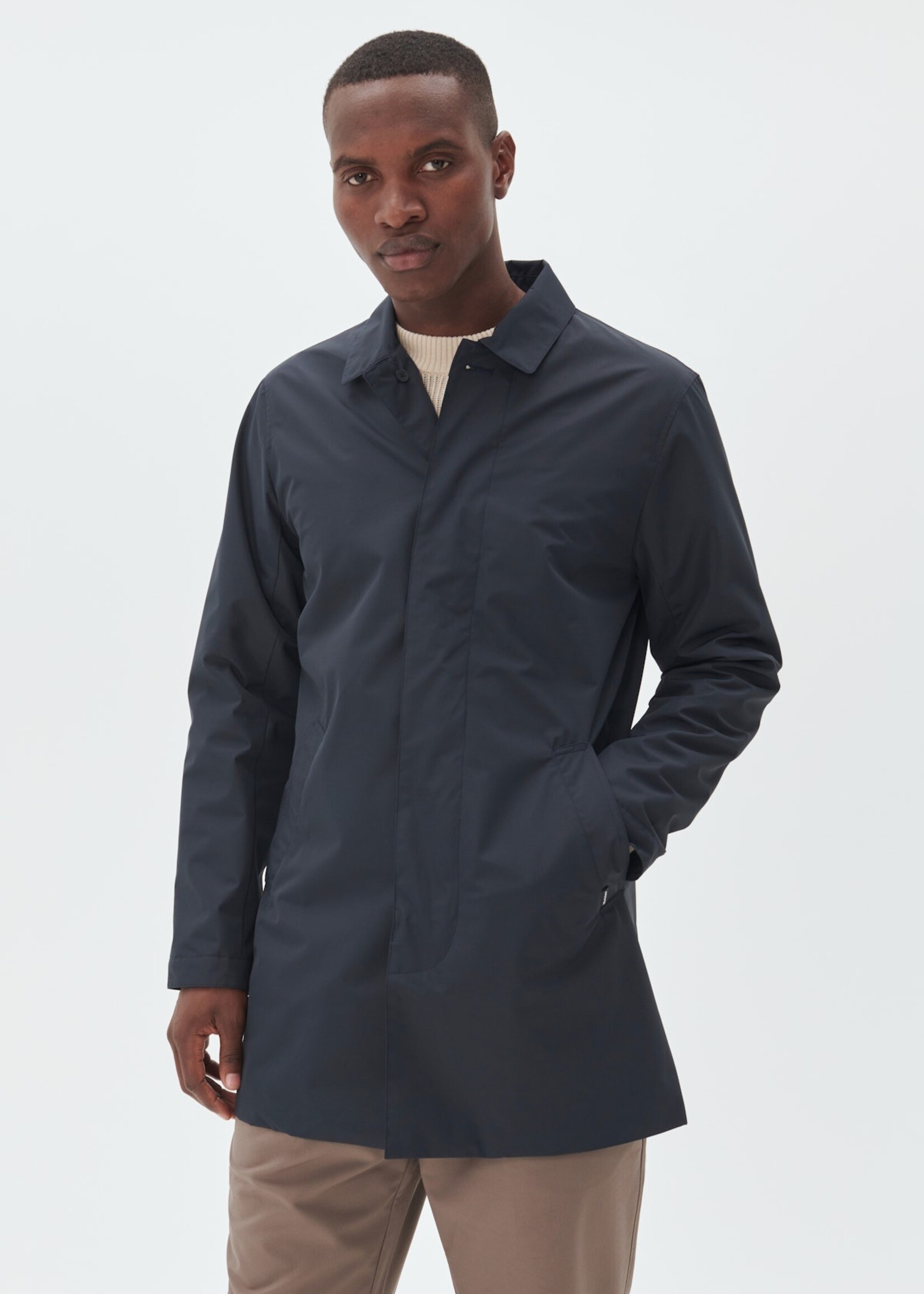 Matinique Matinique  Miles Rain Coat - Dark Navy