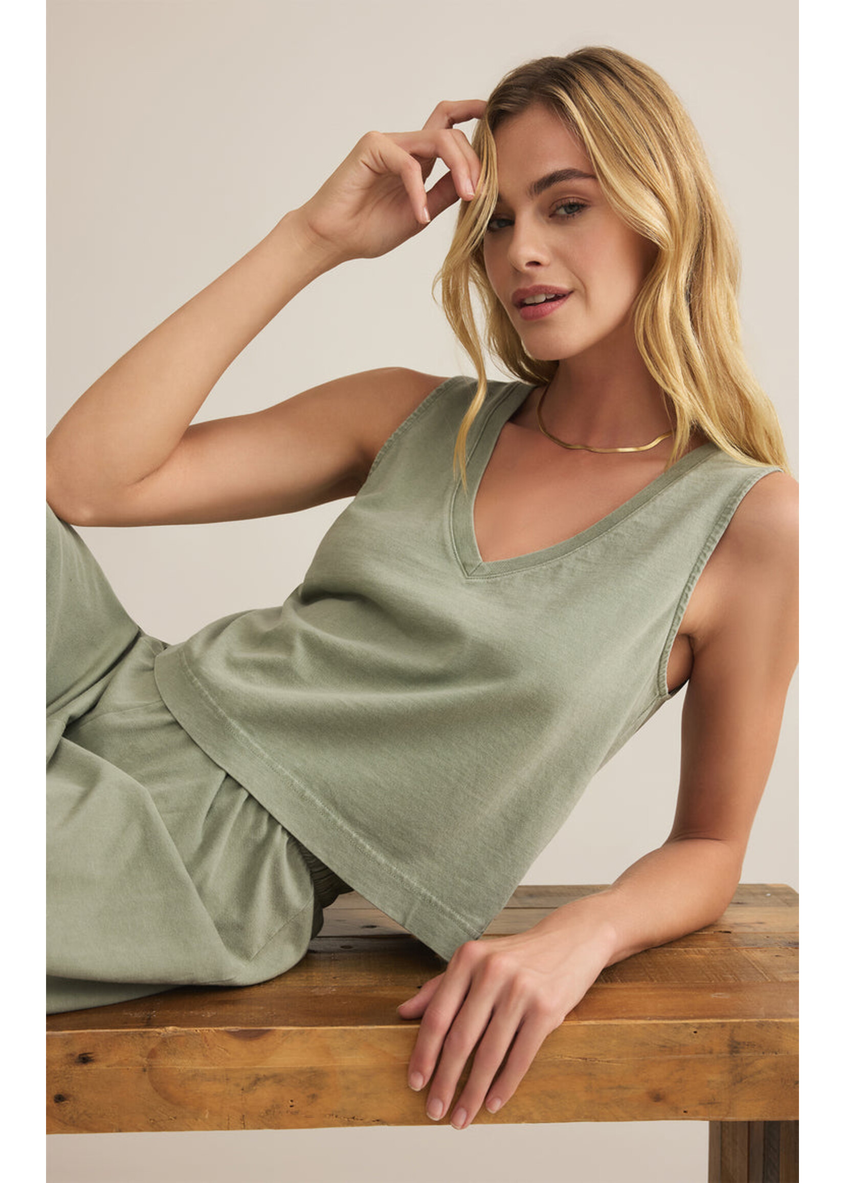 Z-Supply Z-Supply Sloane V-Neck Top - Avocado