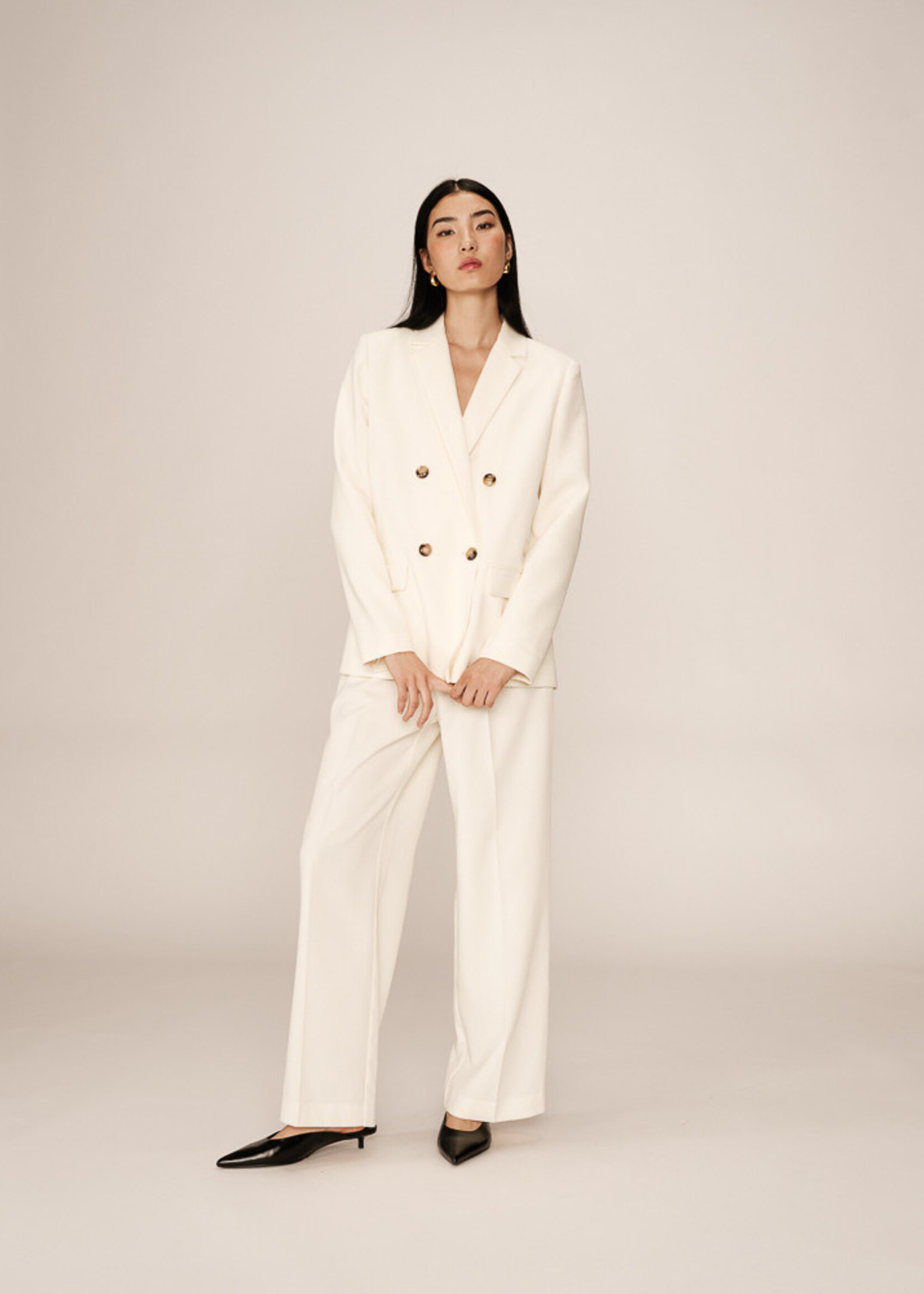 Grace and Mila Grace & Mila Parfaite Blazer - Ecru