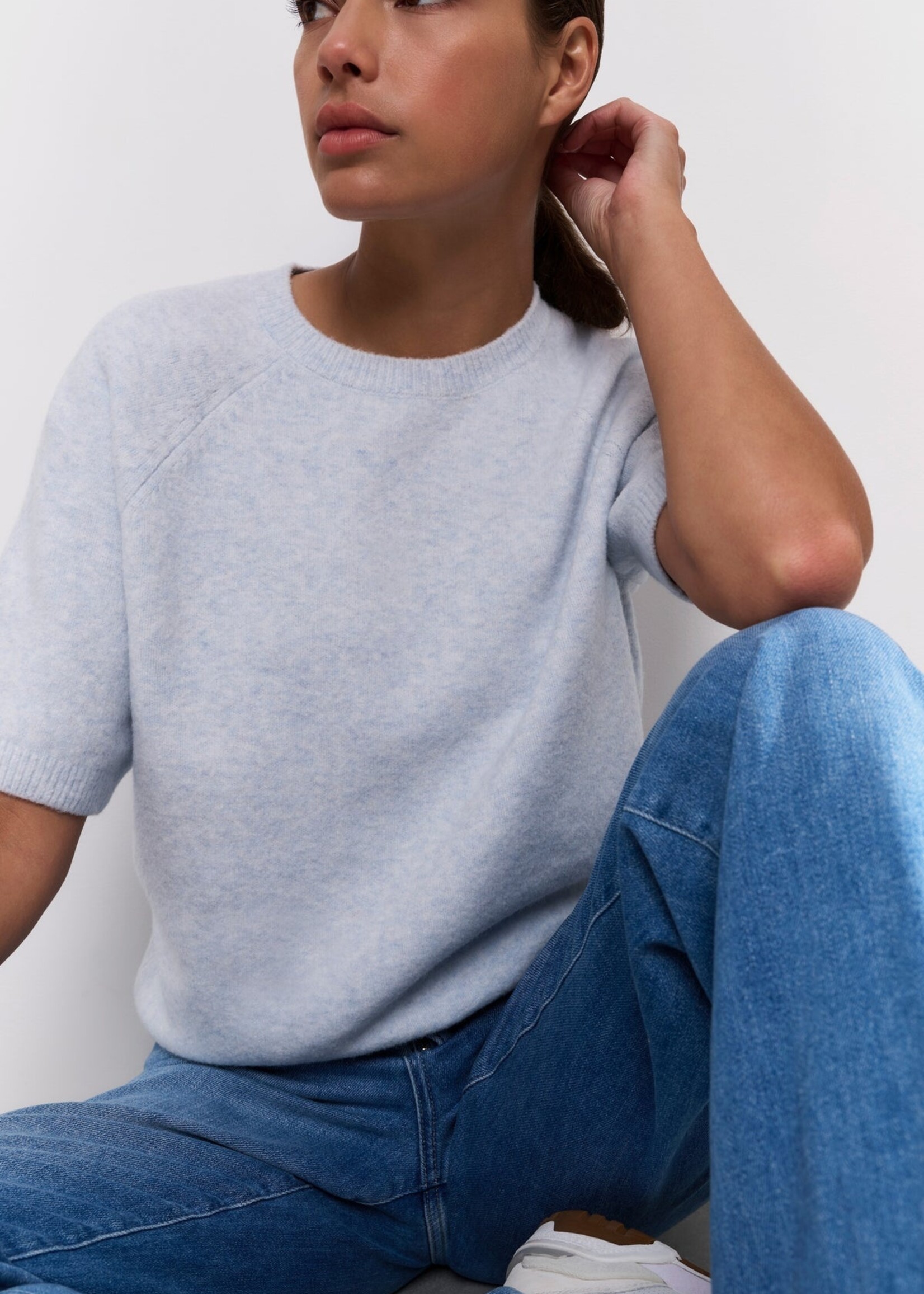 Yaya Women  YAYA Pull Raglan À Manches Courtes - Bleu Aube