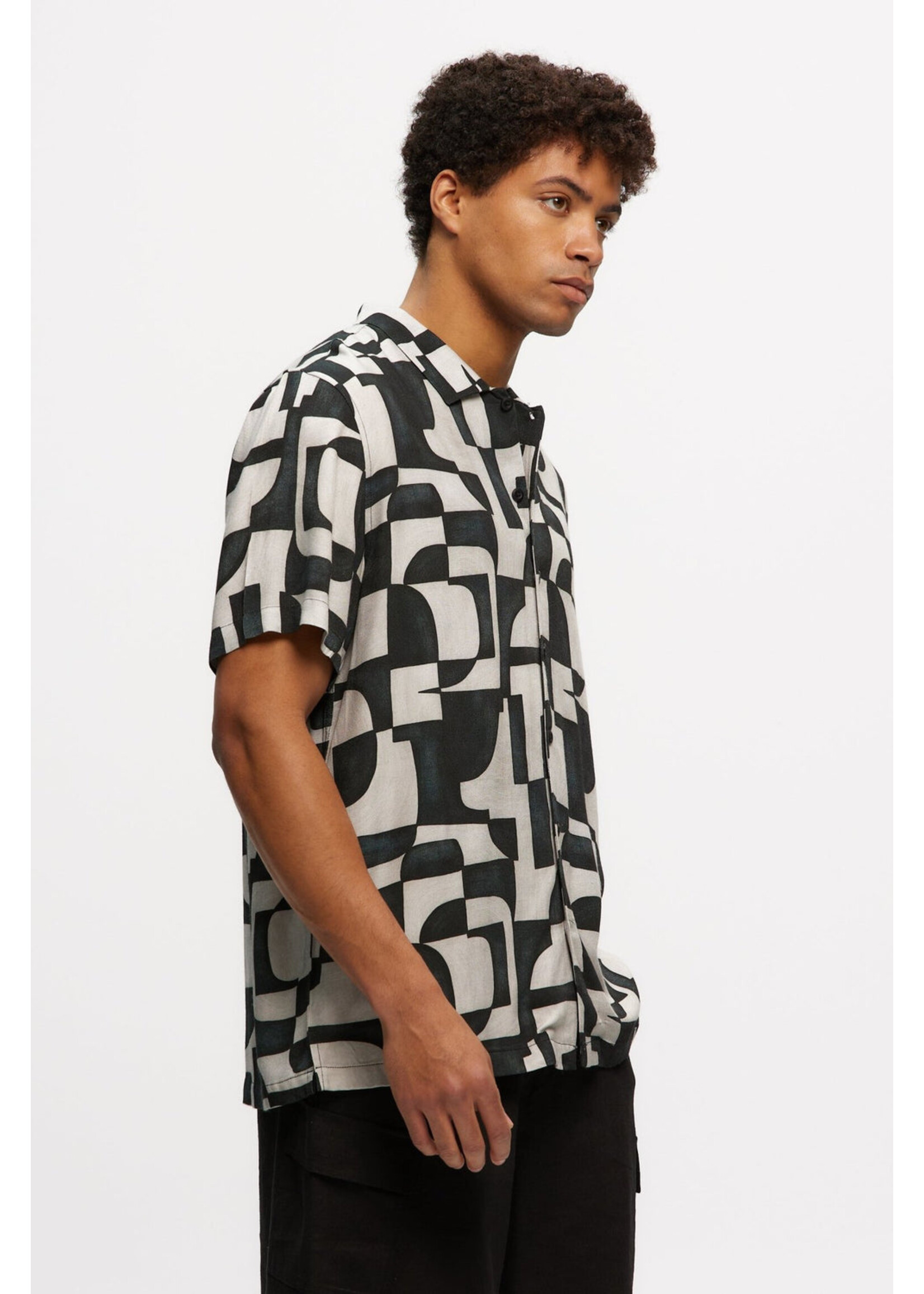 Kuwalla Kuwalla Beach Shirt 2.0 - Abstract