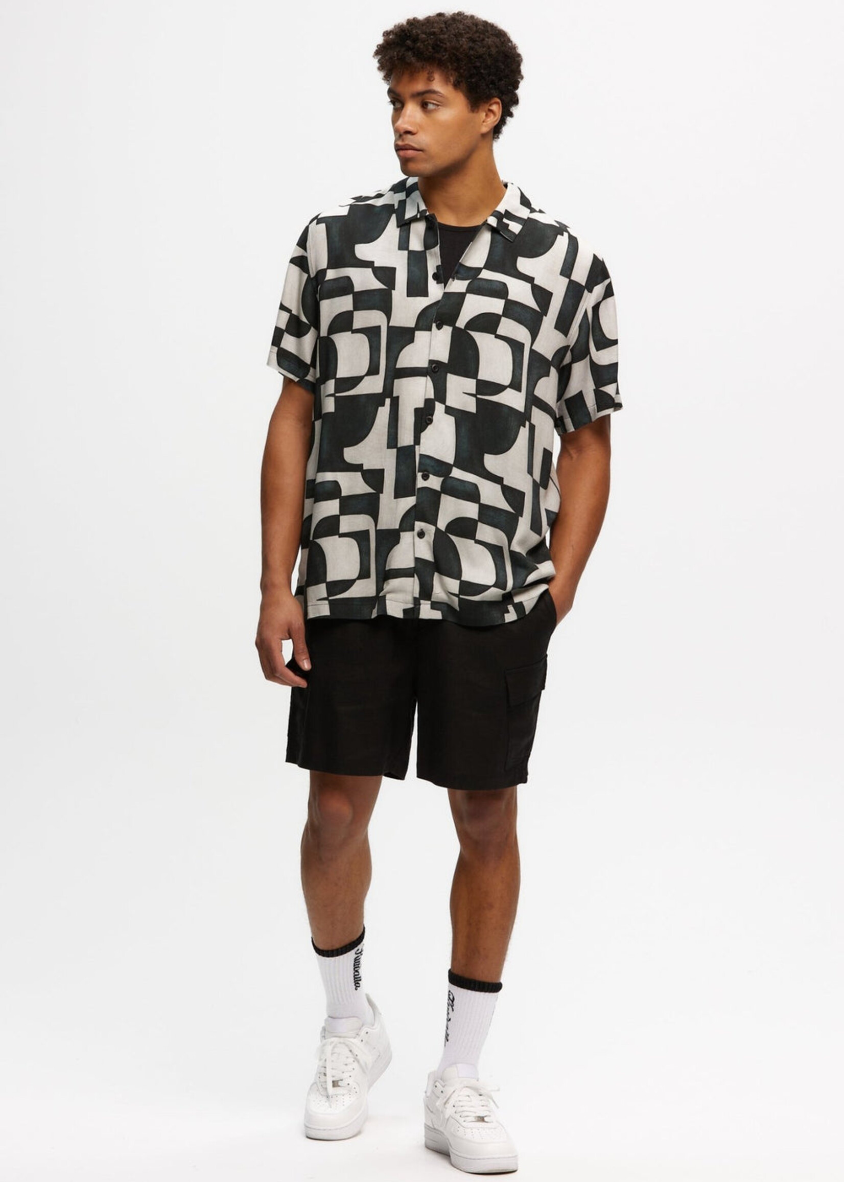 Kuwalla Kuwalla Beach Shirt 2.0 - Abstract