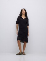 Yerse Yerse Robe En Crochet À Col Roulé - Noir