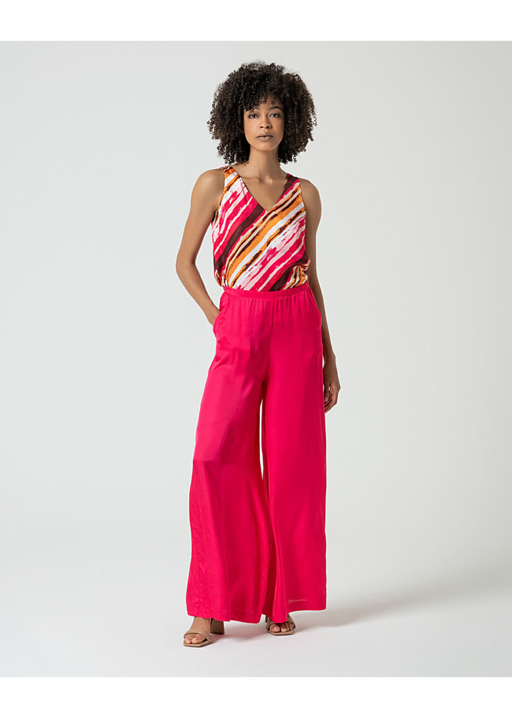 Surkana Surkana Pantalon Large En Satin Uni - Fuchsia