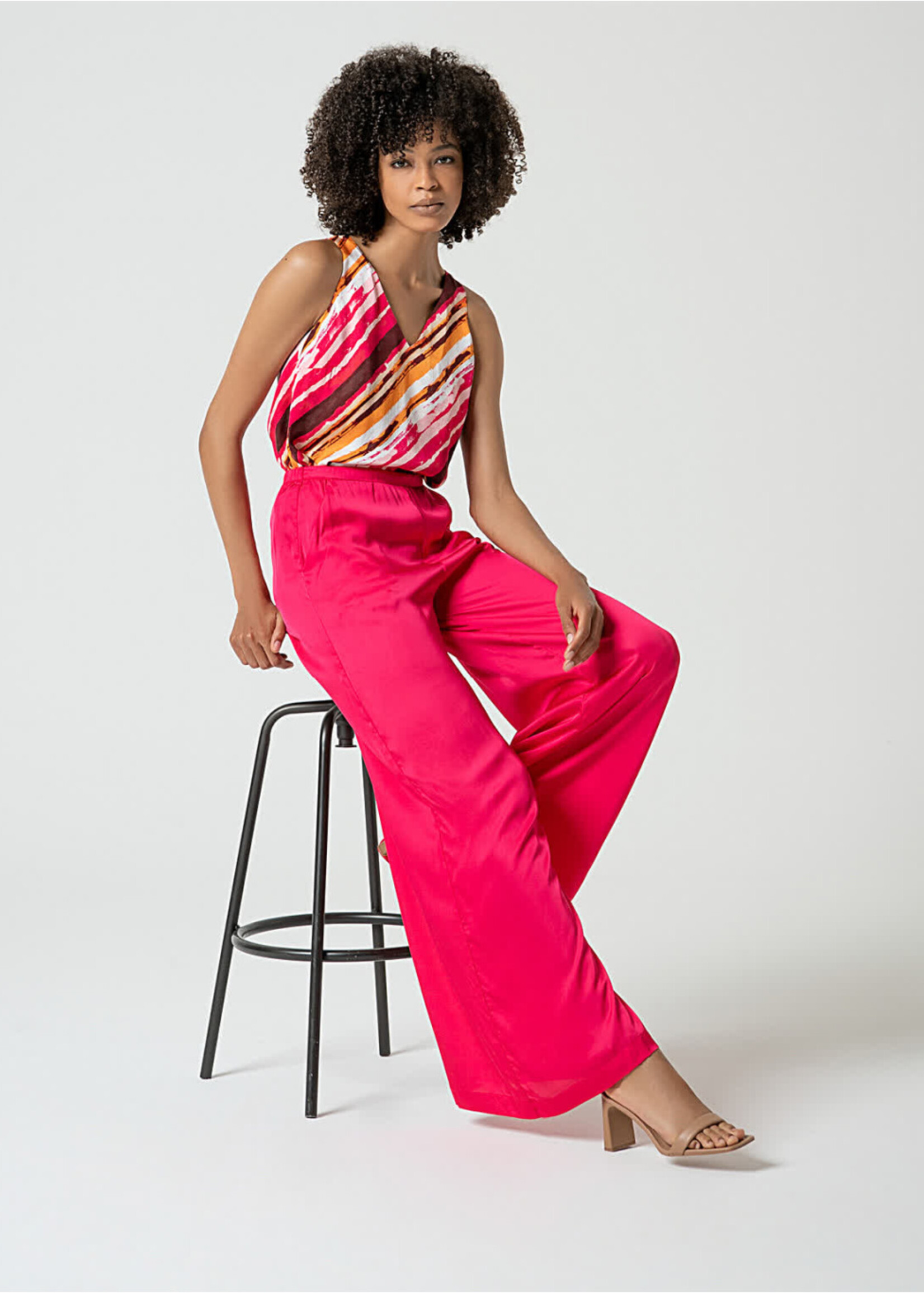 Surkana Surkana Plain Satin Wide-Leg Pants - Fuchsia