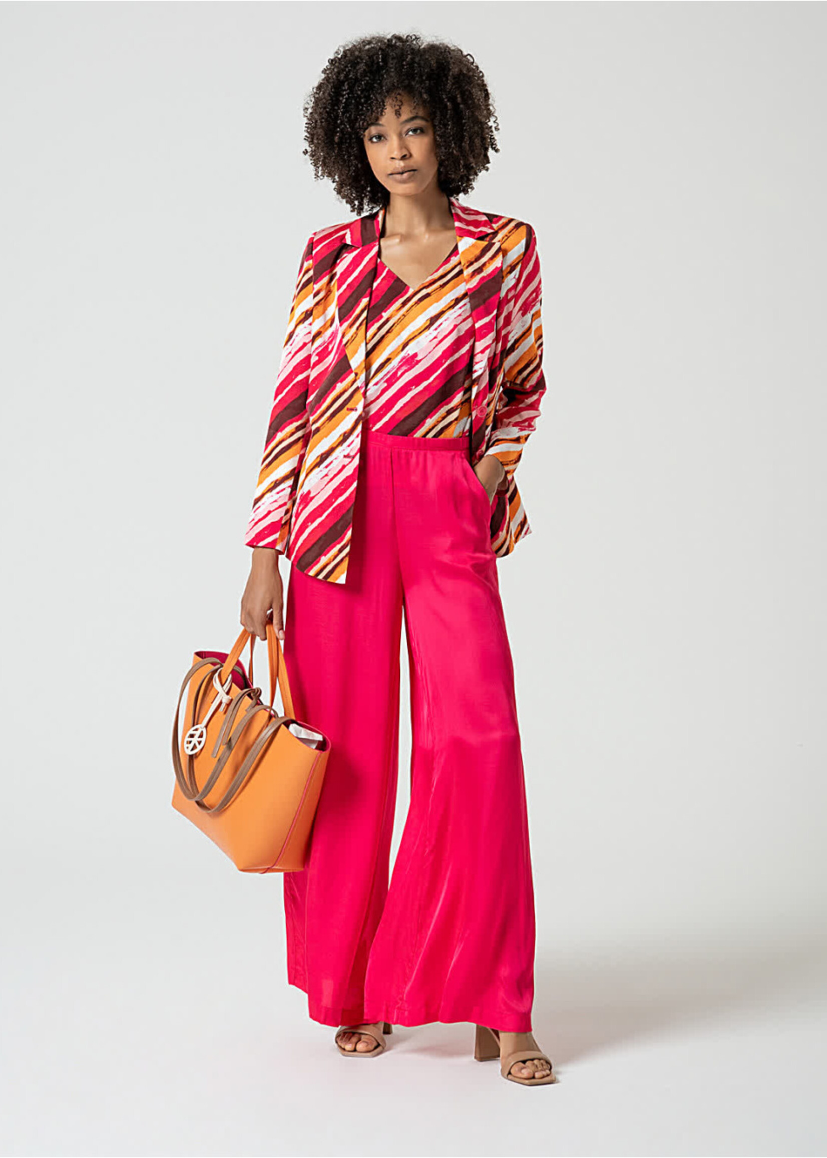 Surkana Surkana Plain Satin Wide-Leg Pants - Fuchsia
