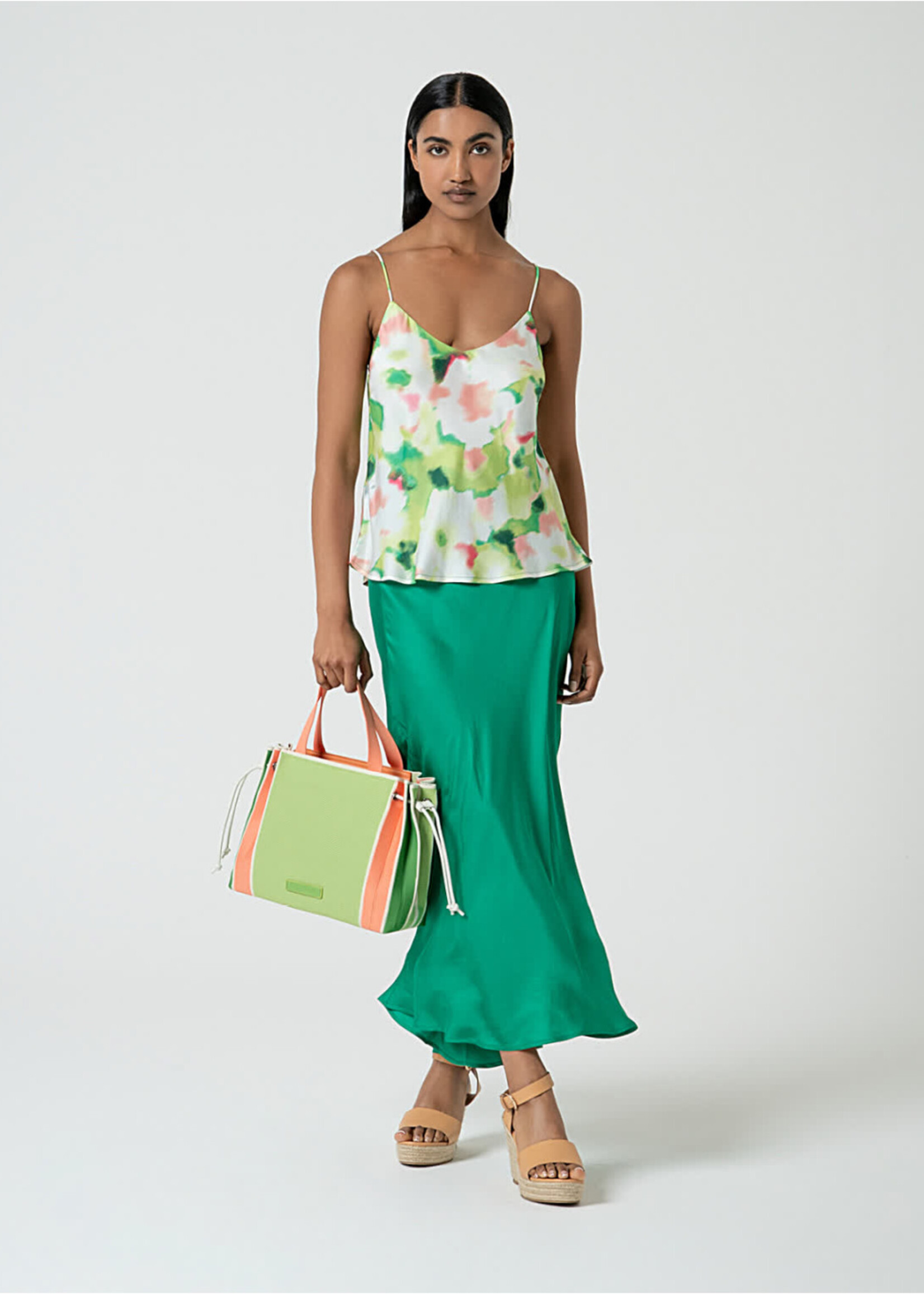Surkana Surkana Satin Printed V-Neck Top - Green