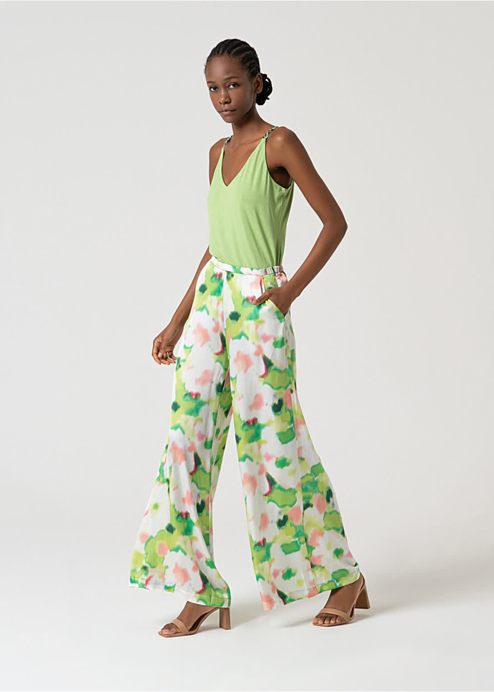 Surkana SU Printed Satin Palazzo Pants - Green