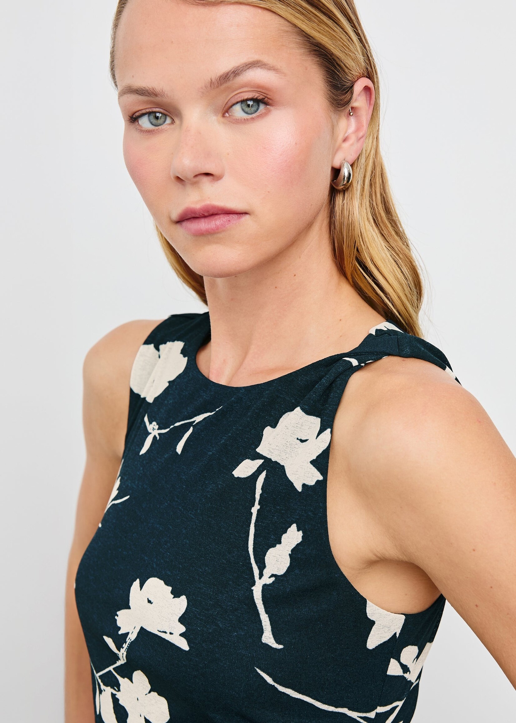 Rails Rails Robe Daija - Midnight Roses